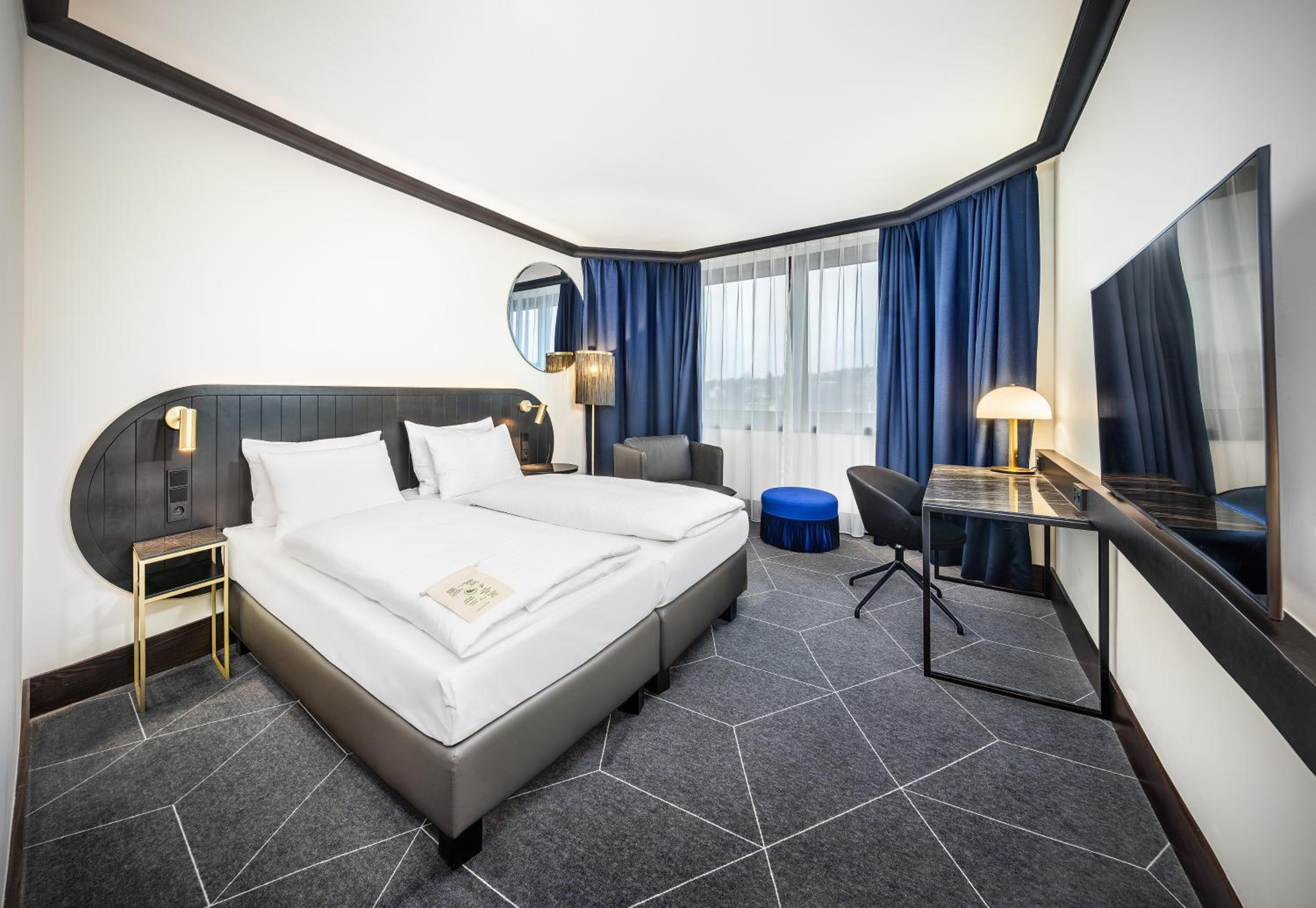 Executive Double Room with Castle View photo 2