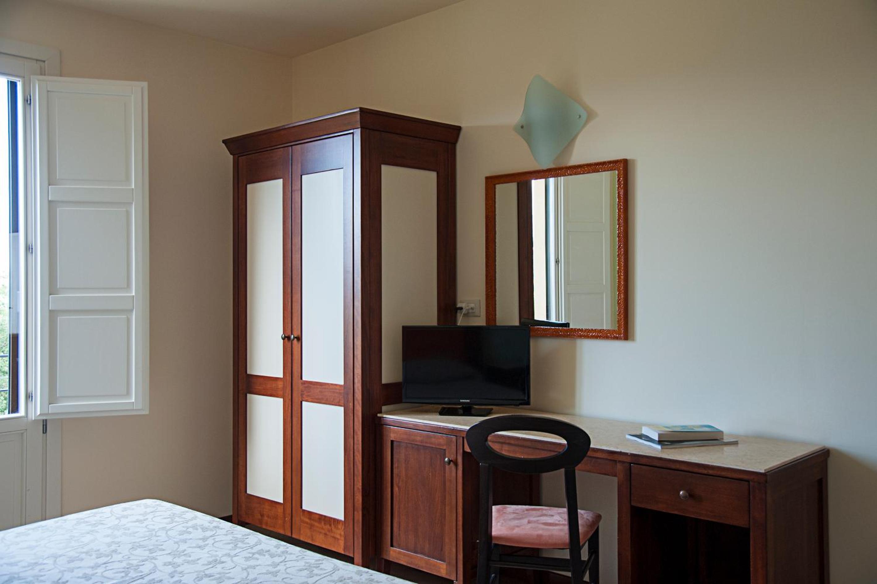Deluxe Single Room with Balcony