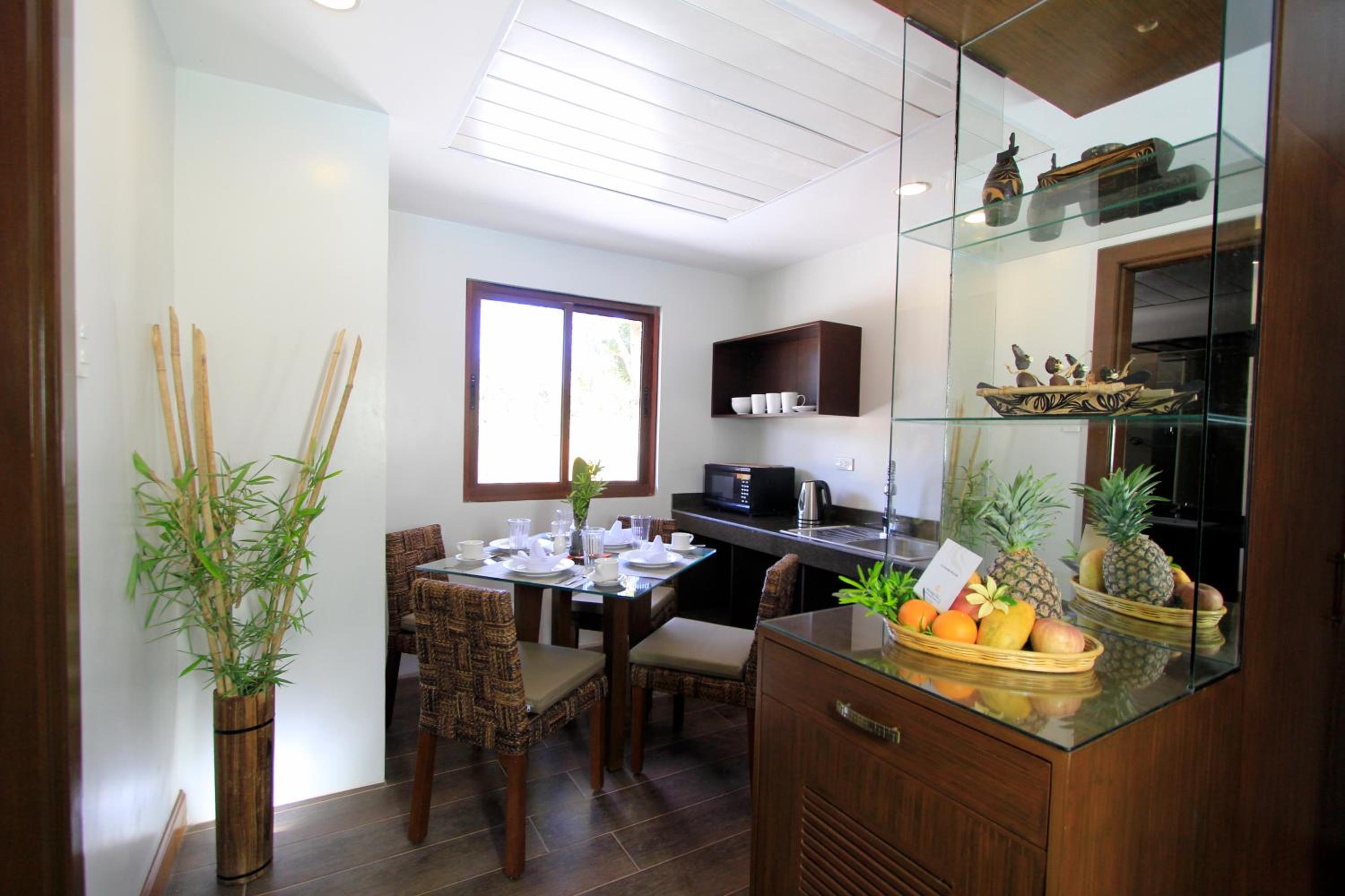Suite with Pool View photo 2