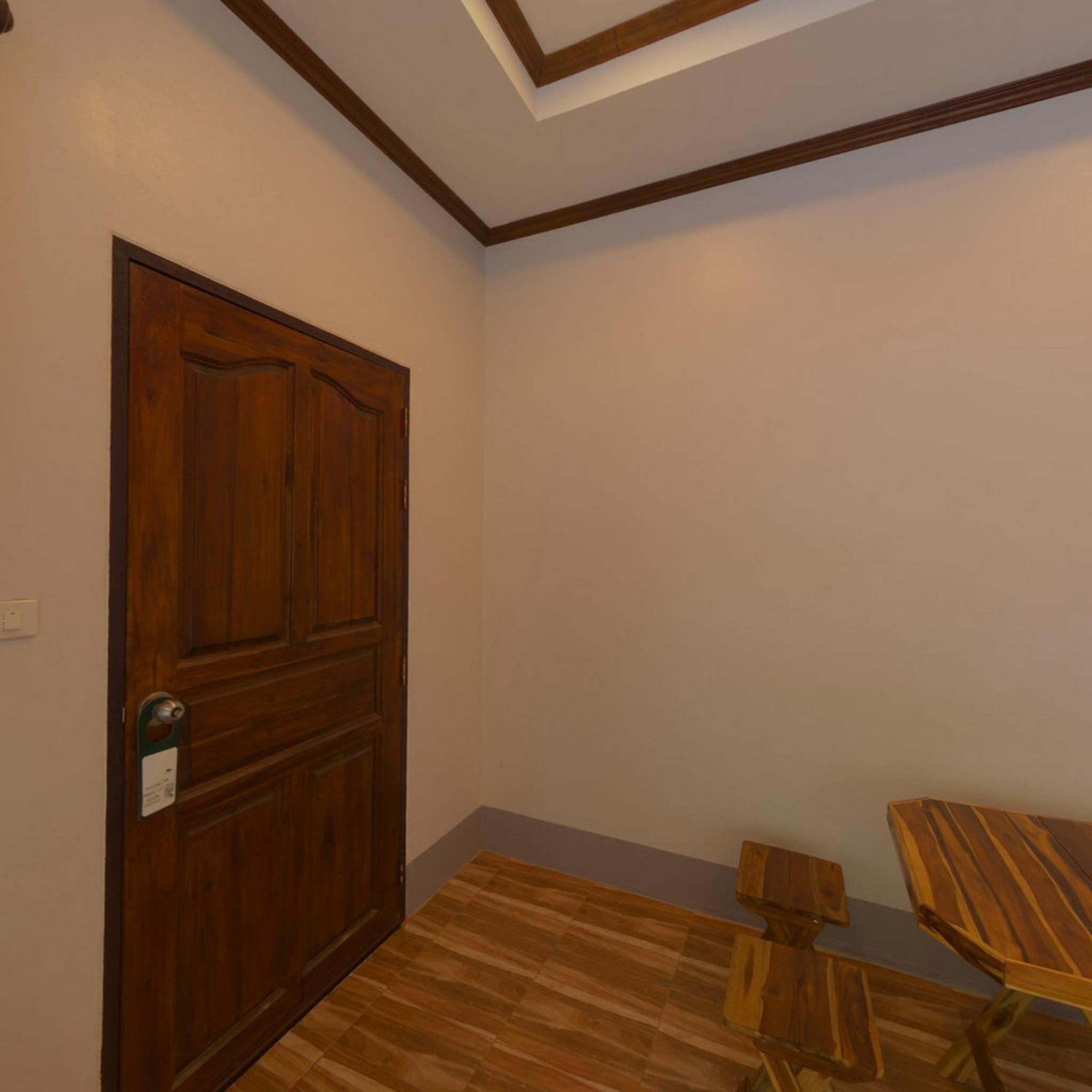 Apartment - Ground Floor photo 2