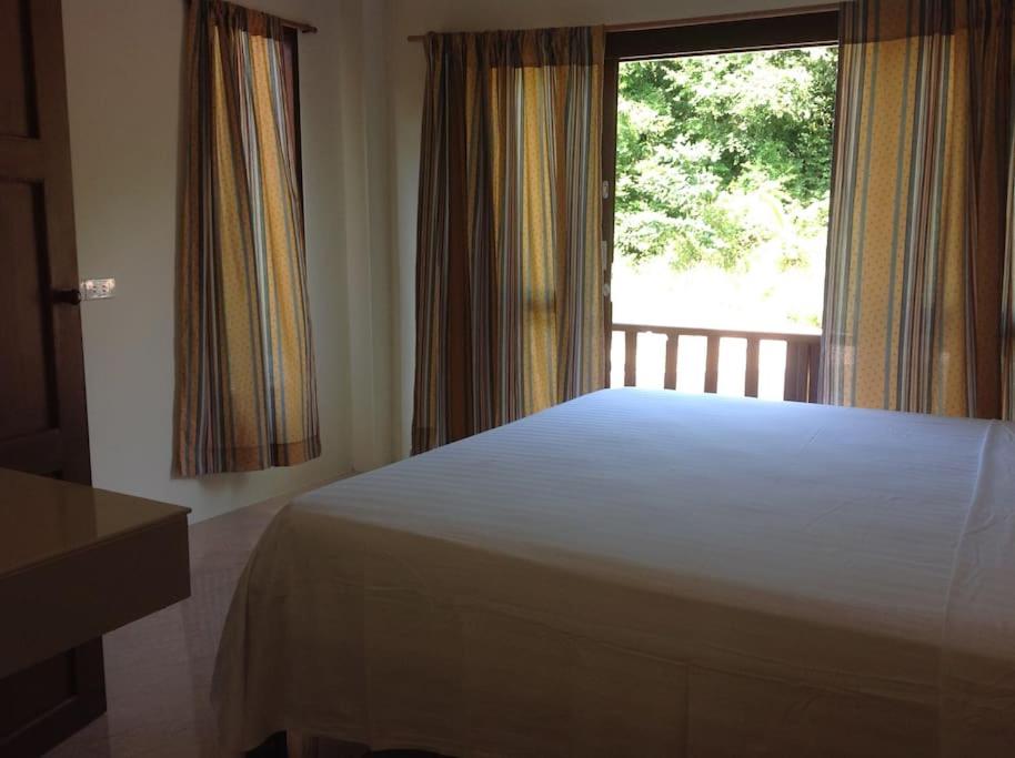 Apartment with Sea View photo 1