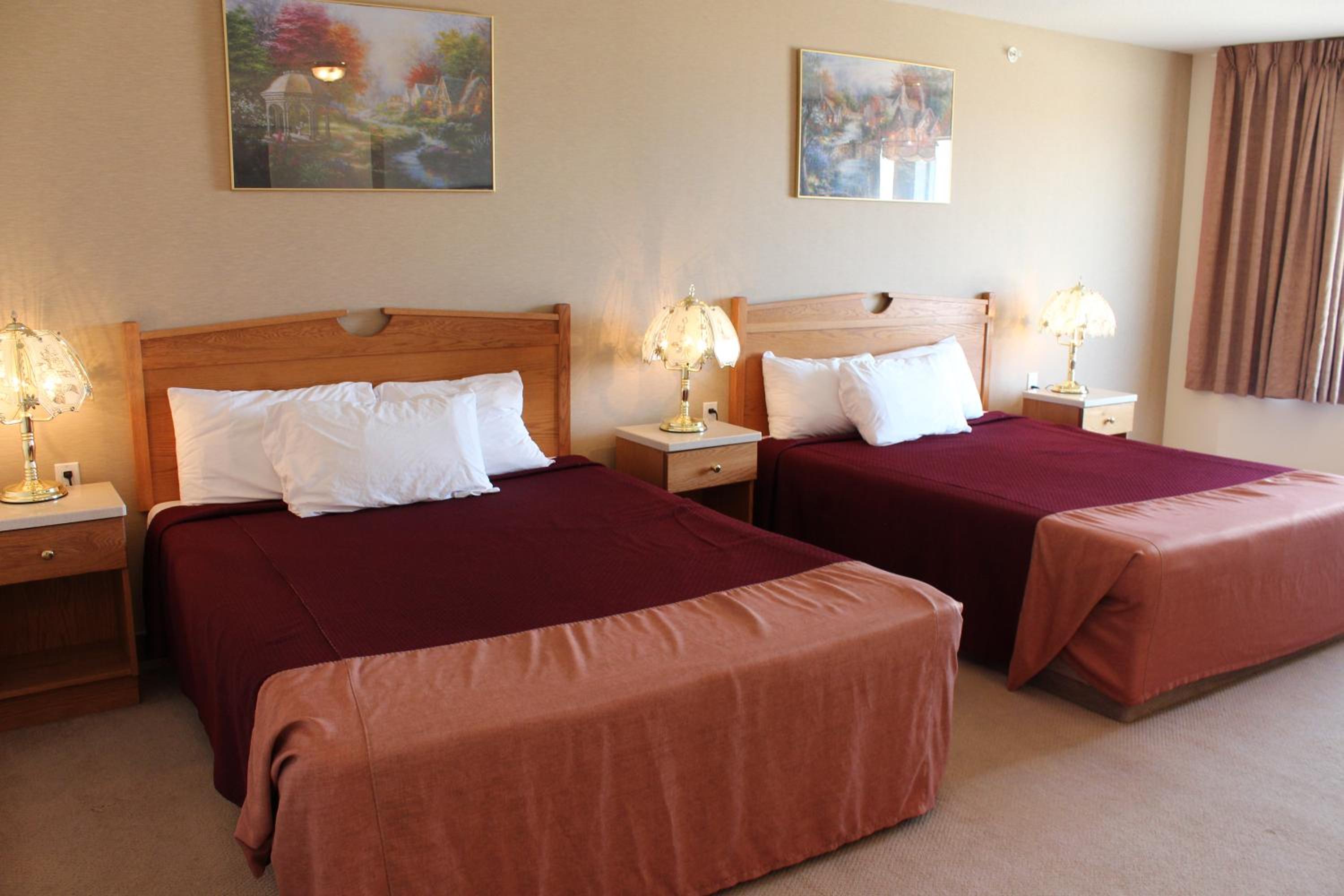 Deluxe Family Room