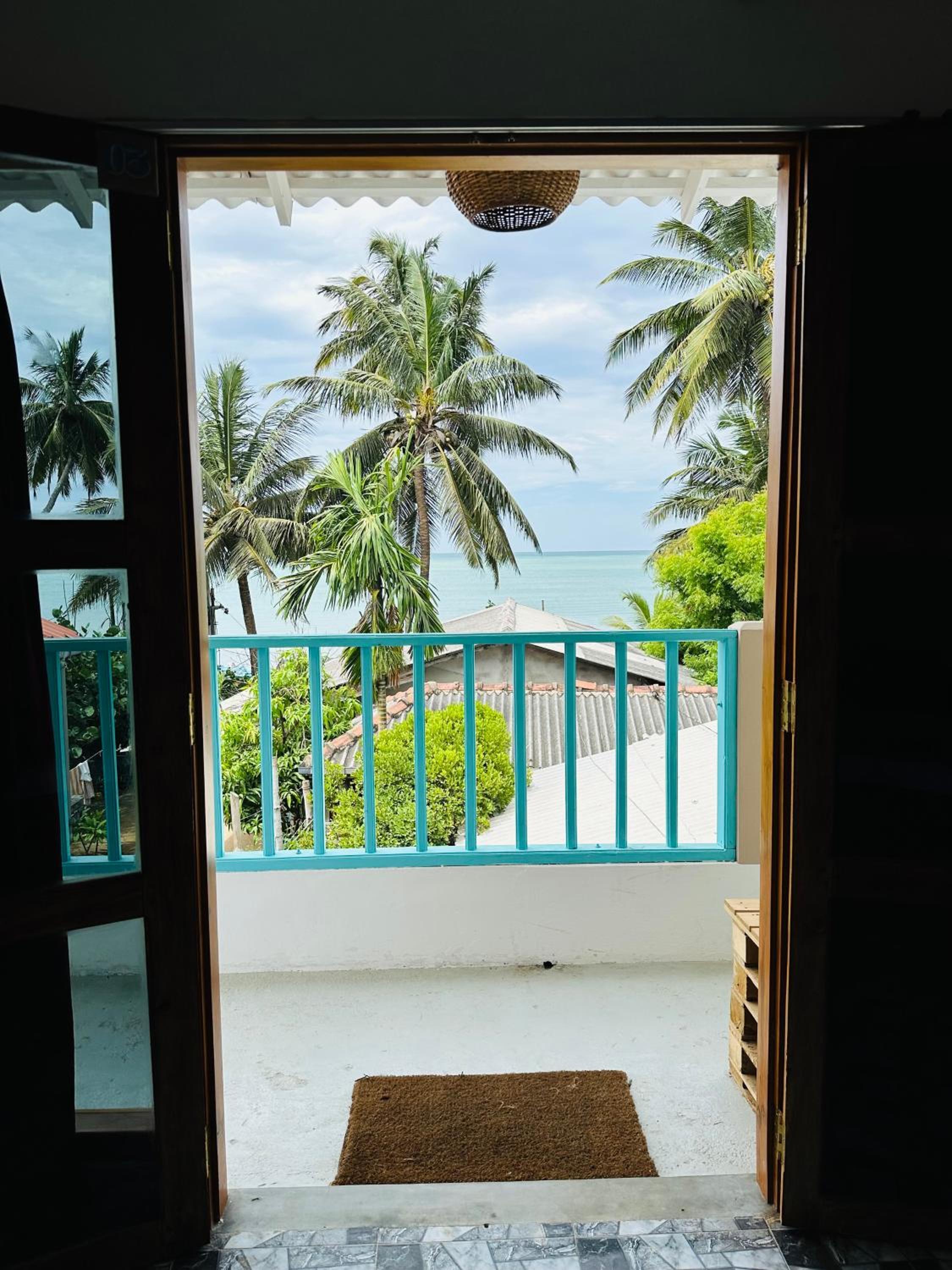 Double or Twin Room with Sea View photo 2