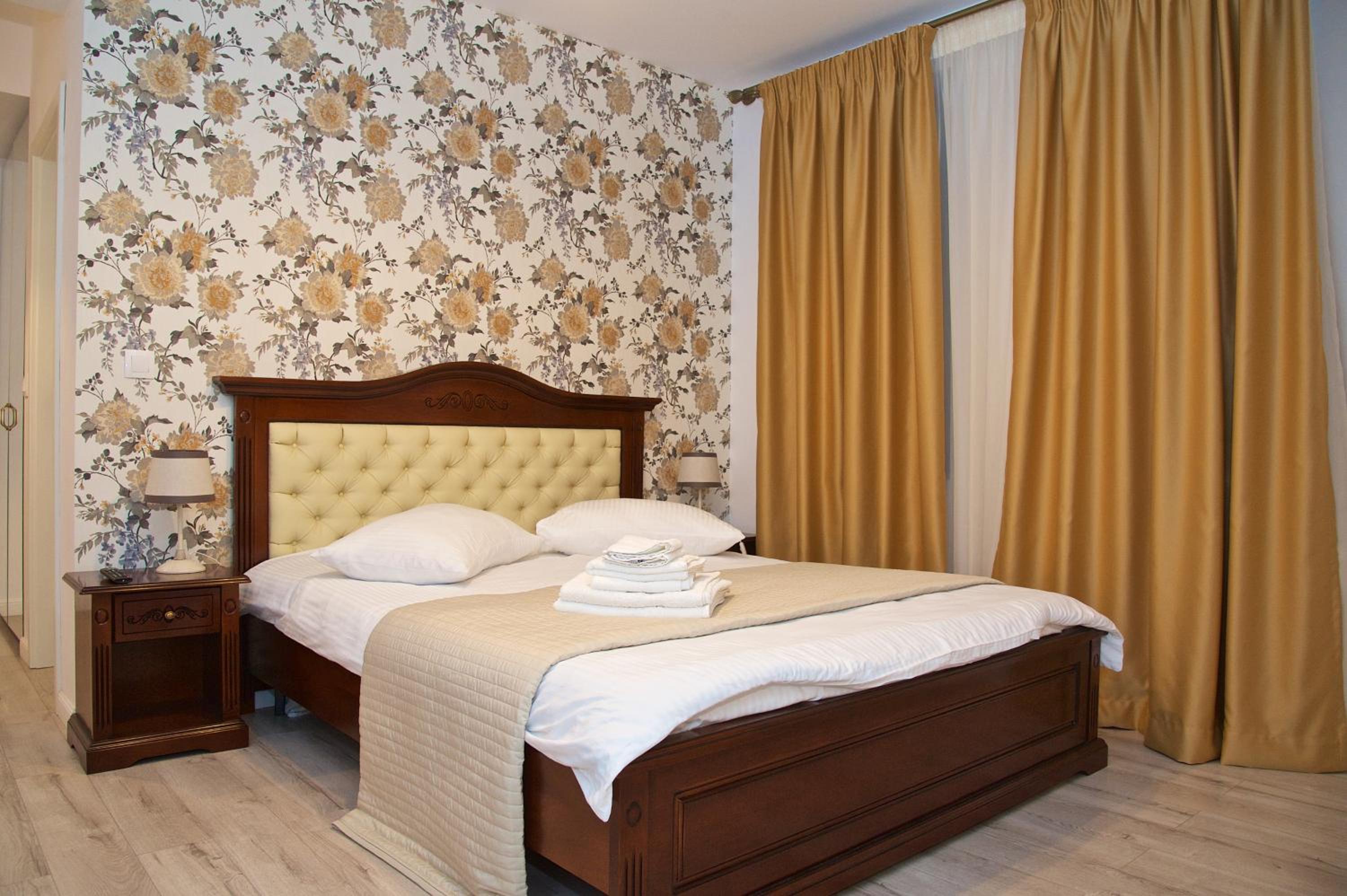 Deluxe King Room photo 1