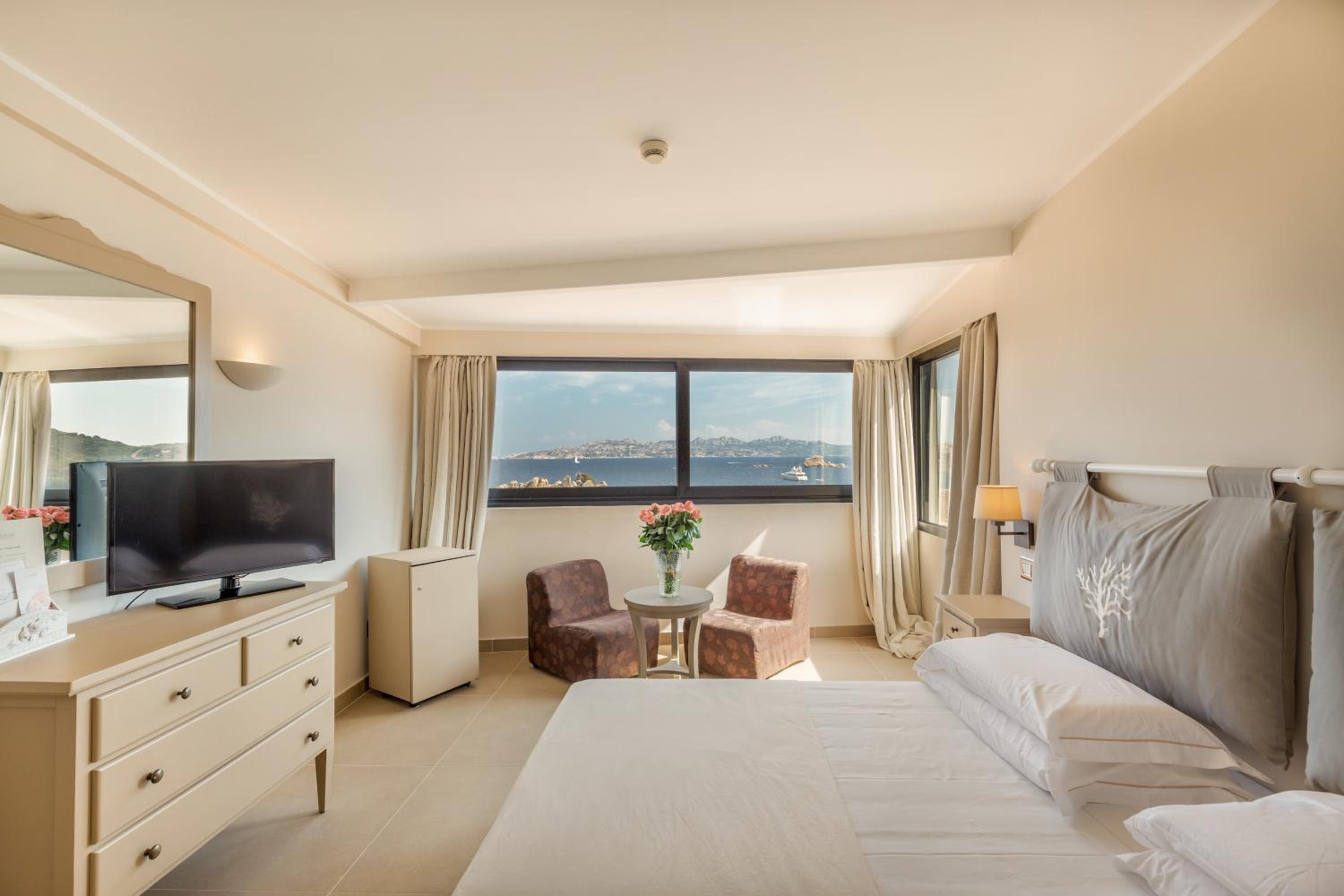 Double Room with Sea View - Photo 19