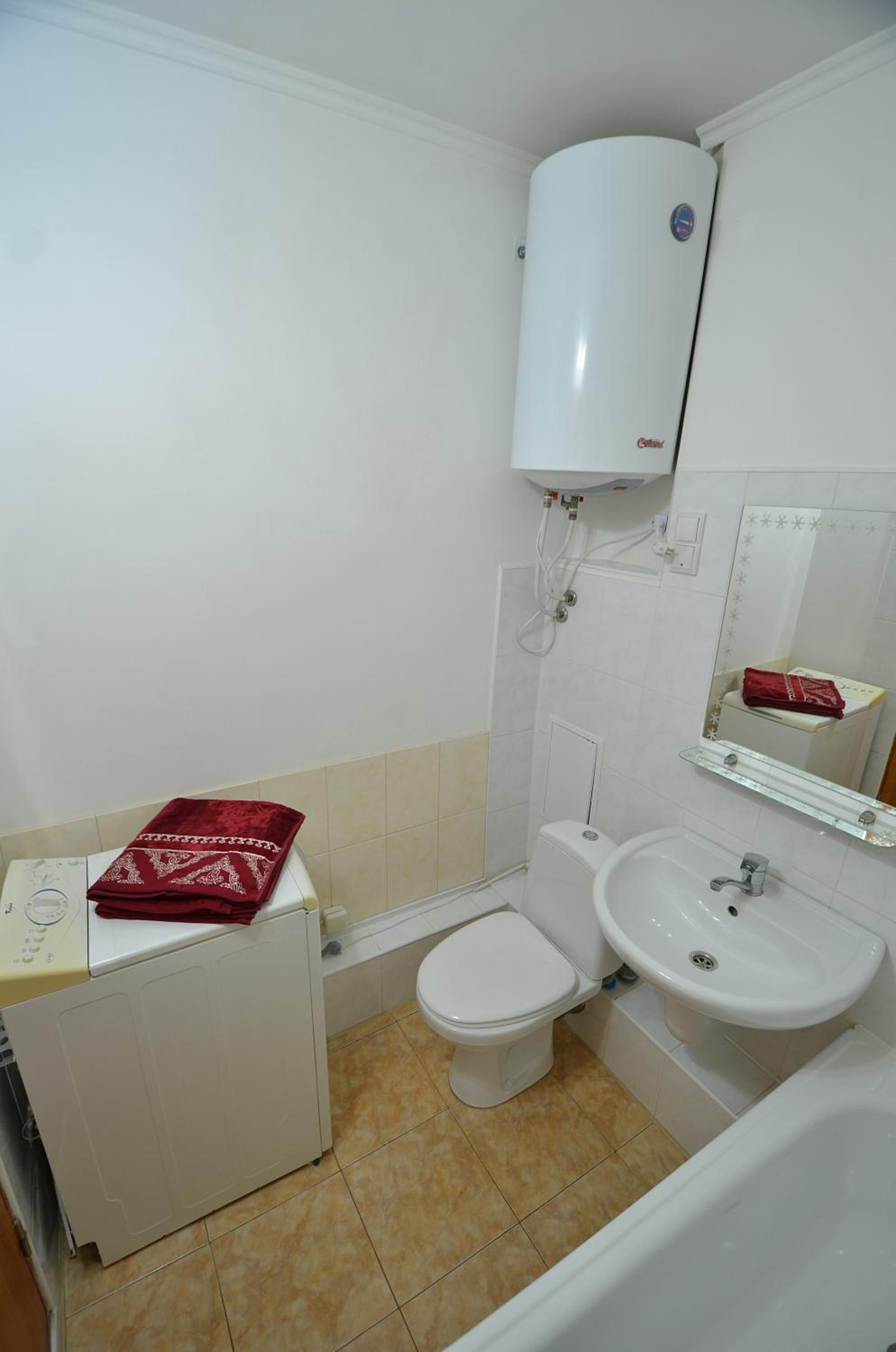 Apartment photo 3