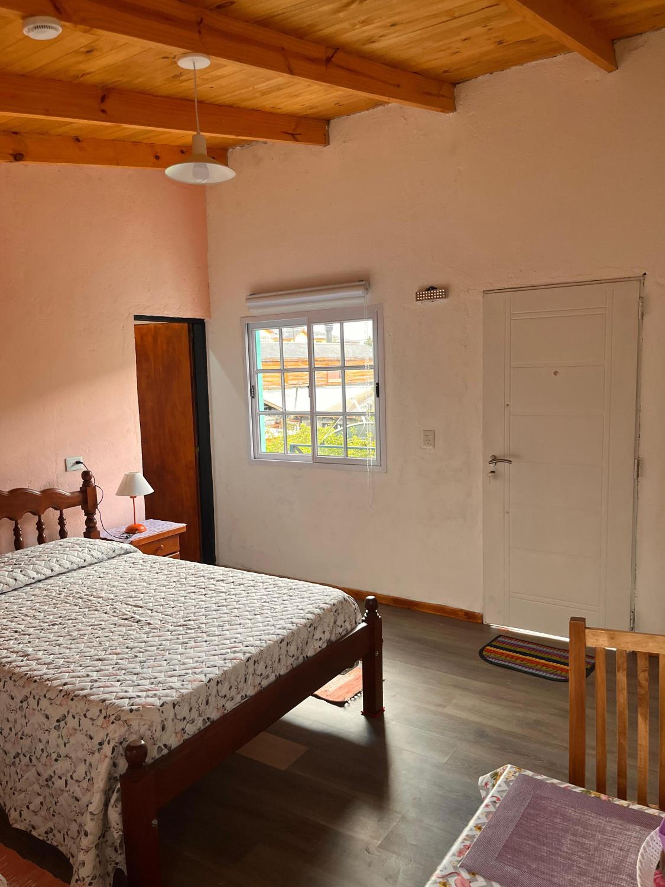 Quadruple Room with Private Bathroom photo 2