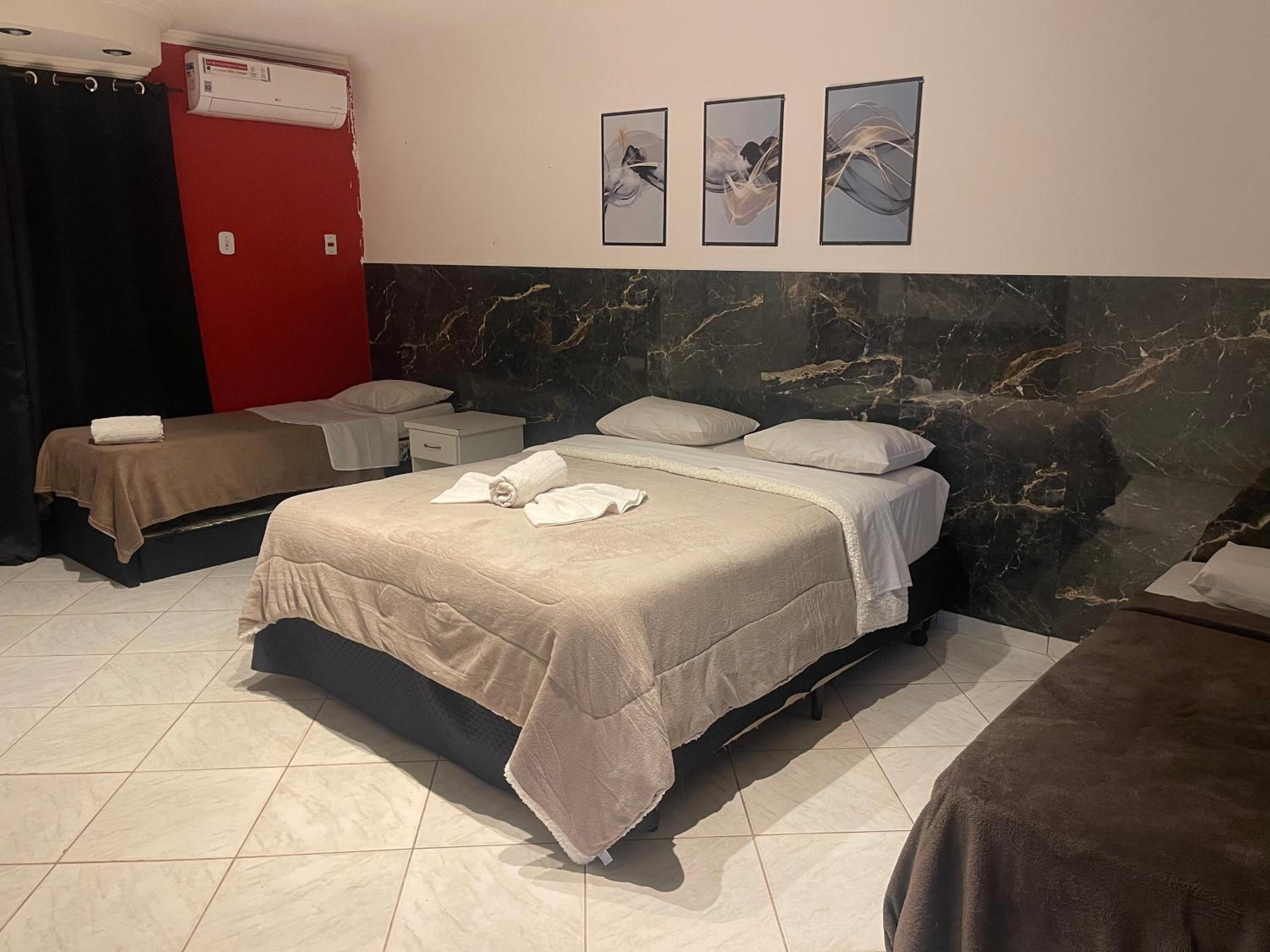 Deluxe Quadruple Room photo 2