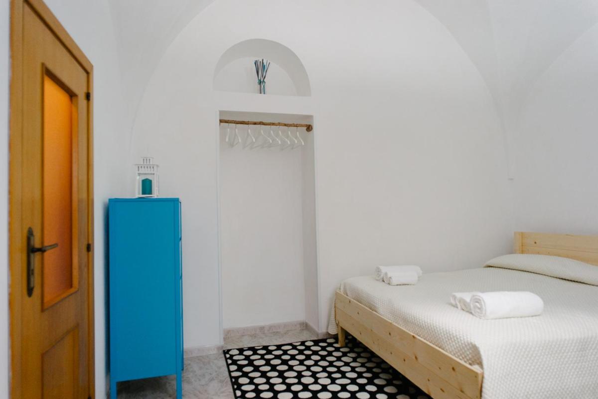 Studio Apartment photo 1
