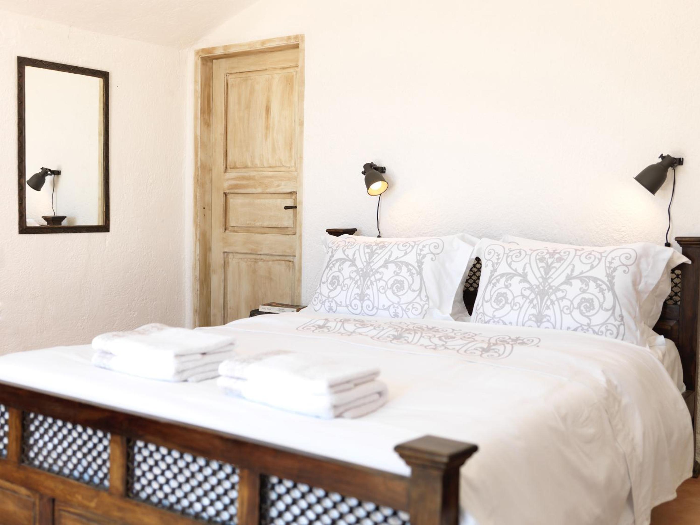 Double Room with Private Balcony and Sea View photo 3