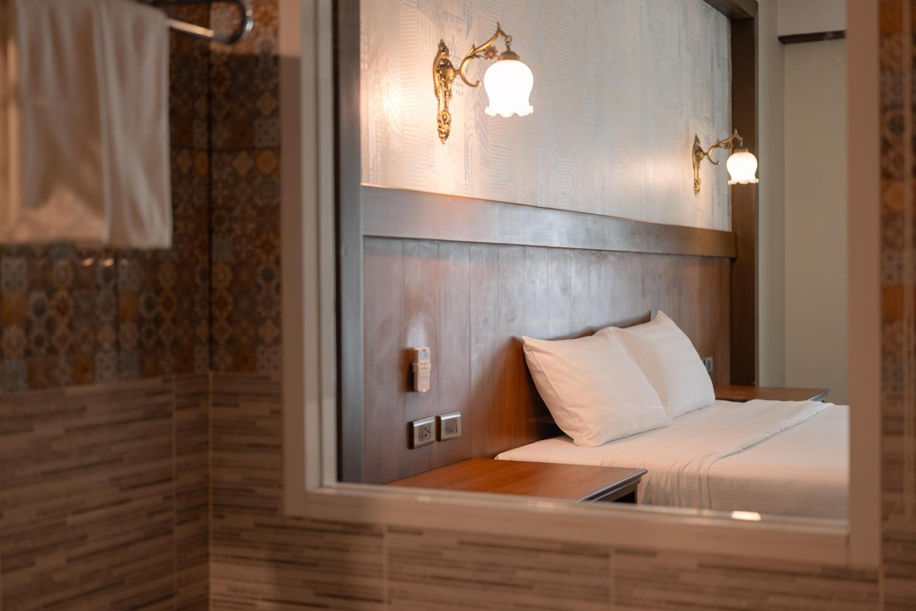 Superior King Room photo 3