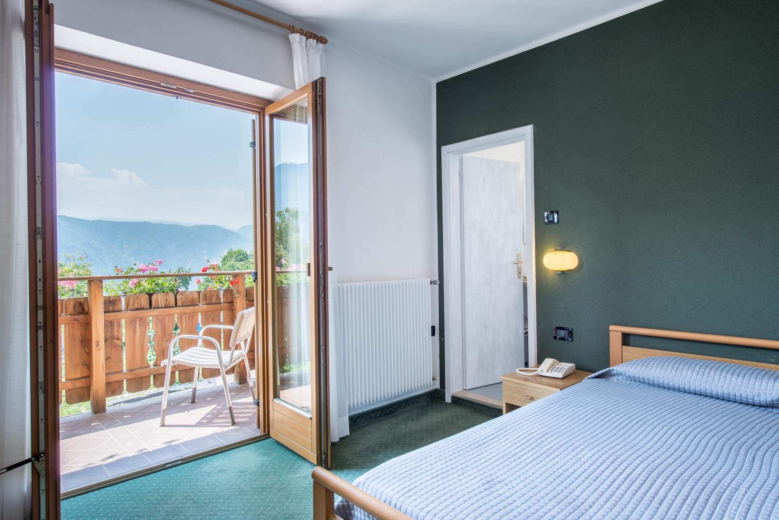 Comfort Triple Room photo 1
