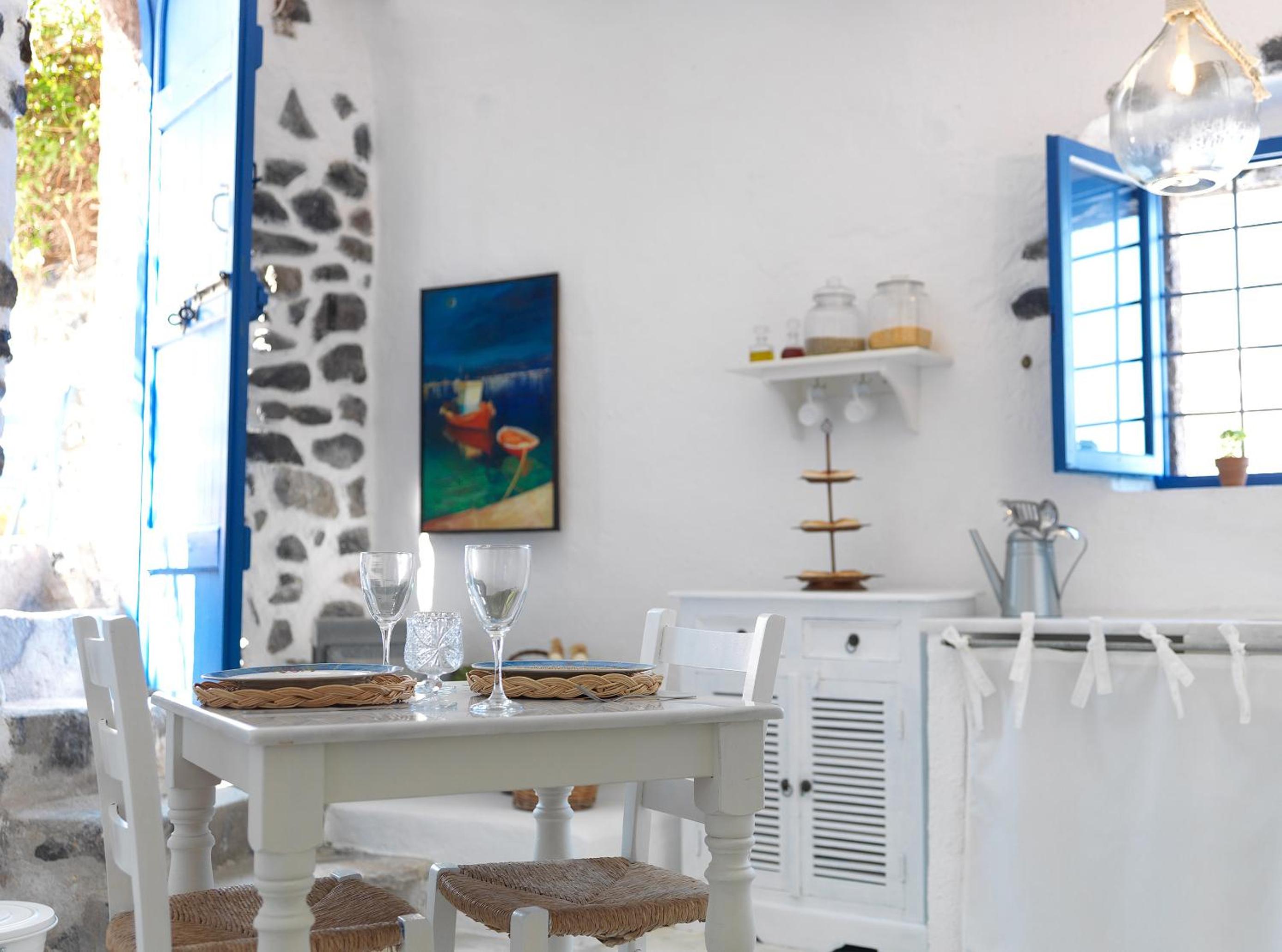 One-Bedroom House-Blue photo 3