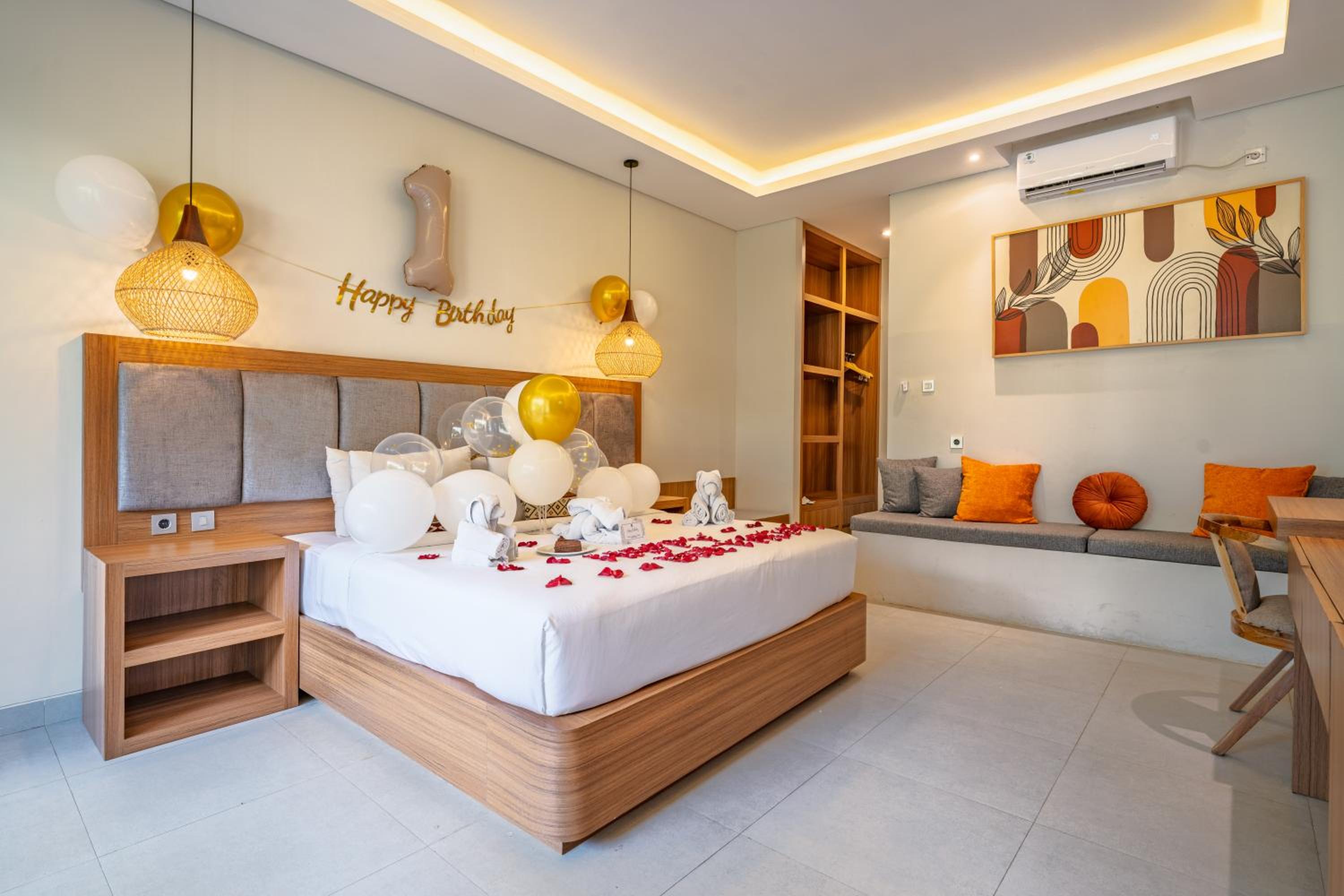 Suite with Free Welcome Snack, Minibar and Coffee Capsule Machine - Photo 5