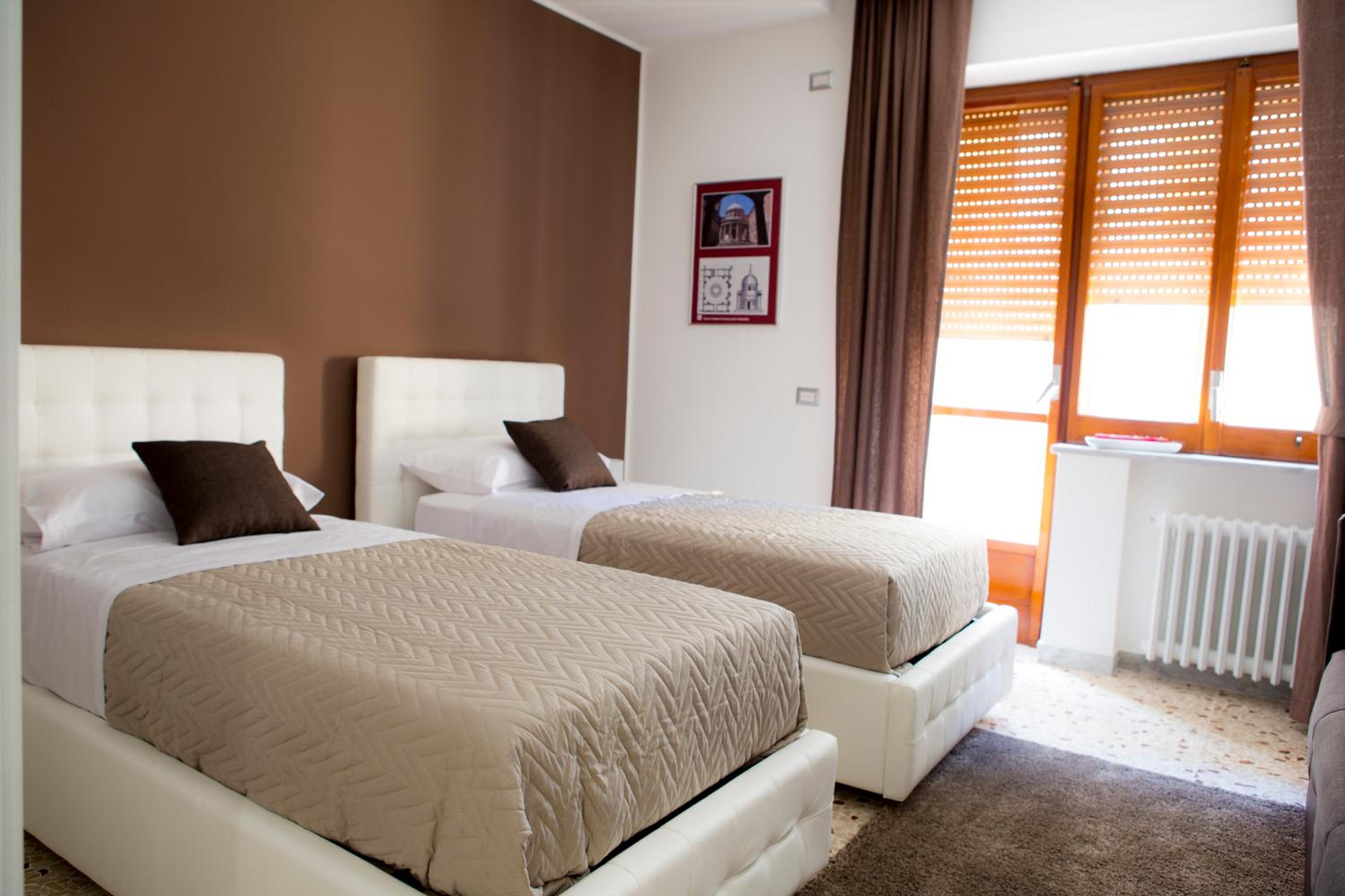 Quadruple Room with Shared Bathroom