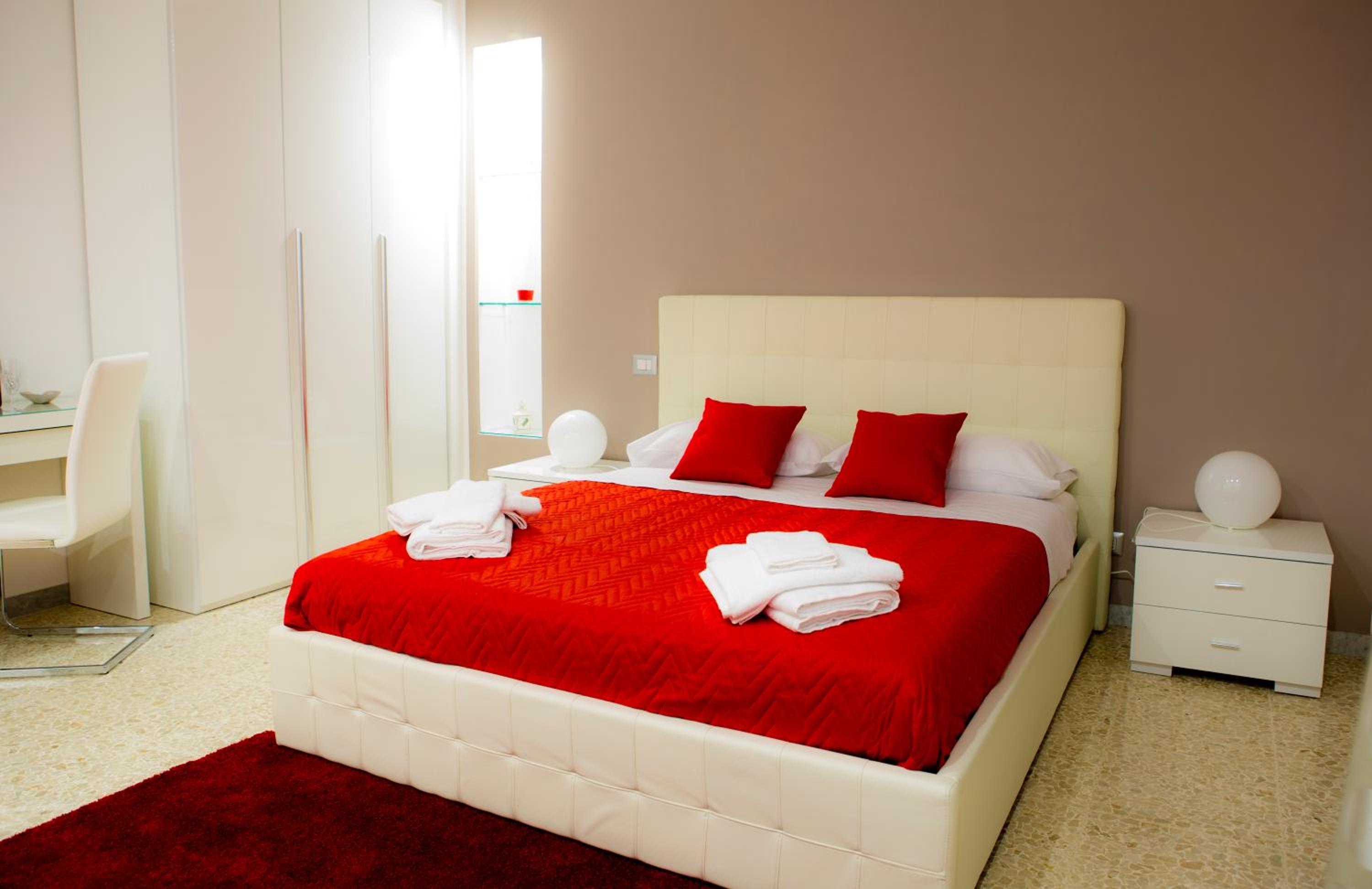 Quadruple Room with Shared Bathroom