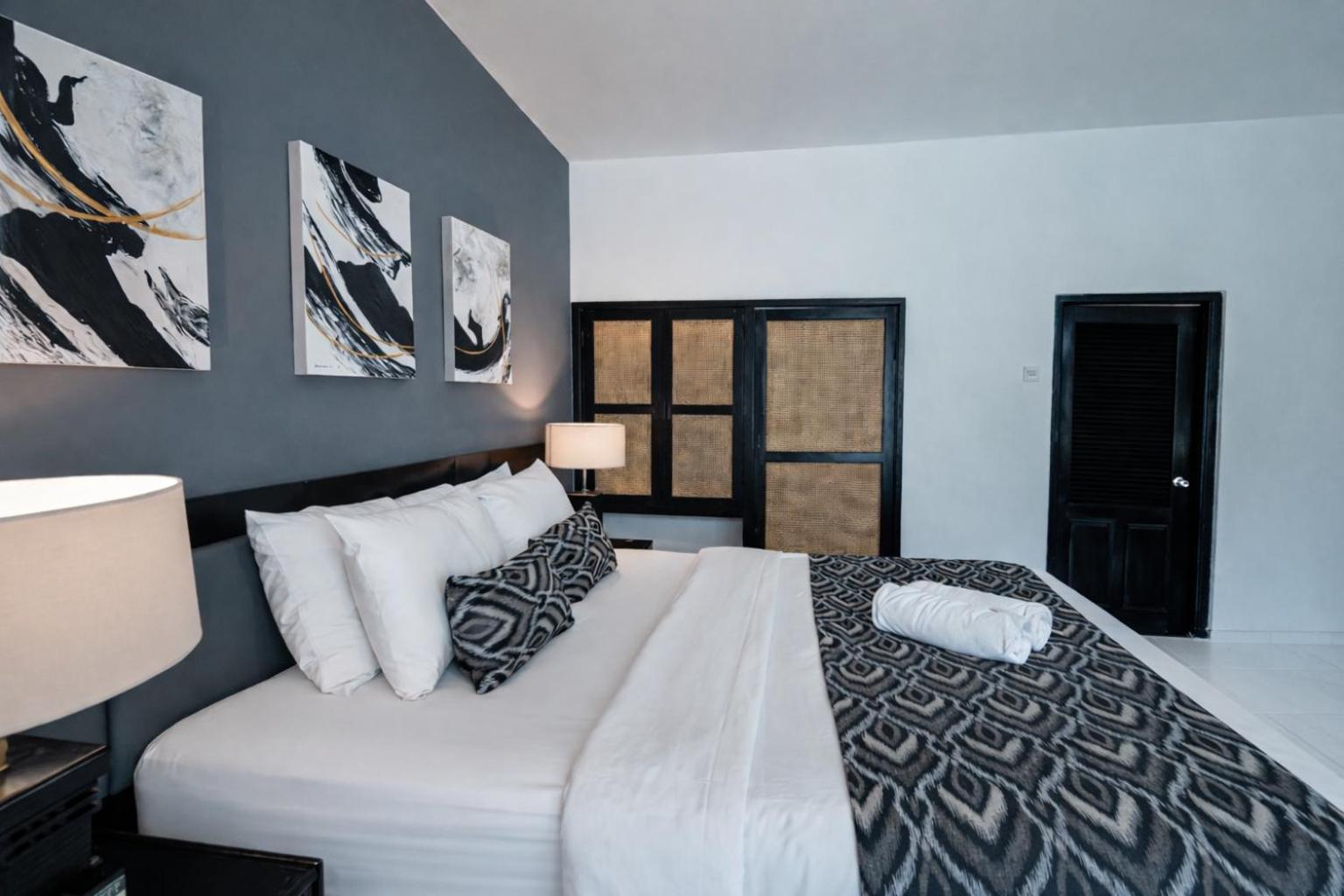 Basic Double Room photo 3