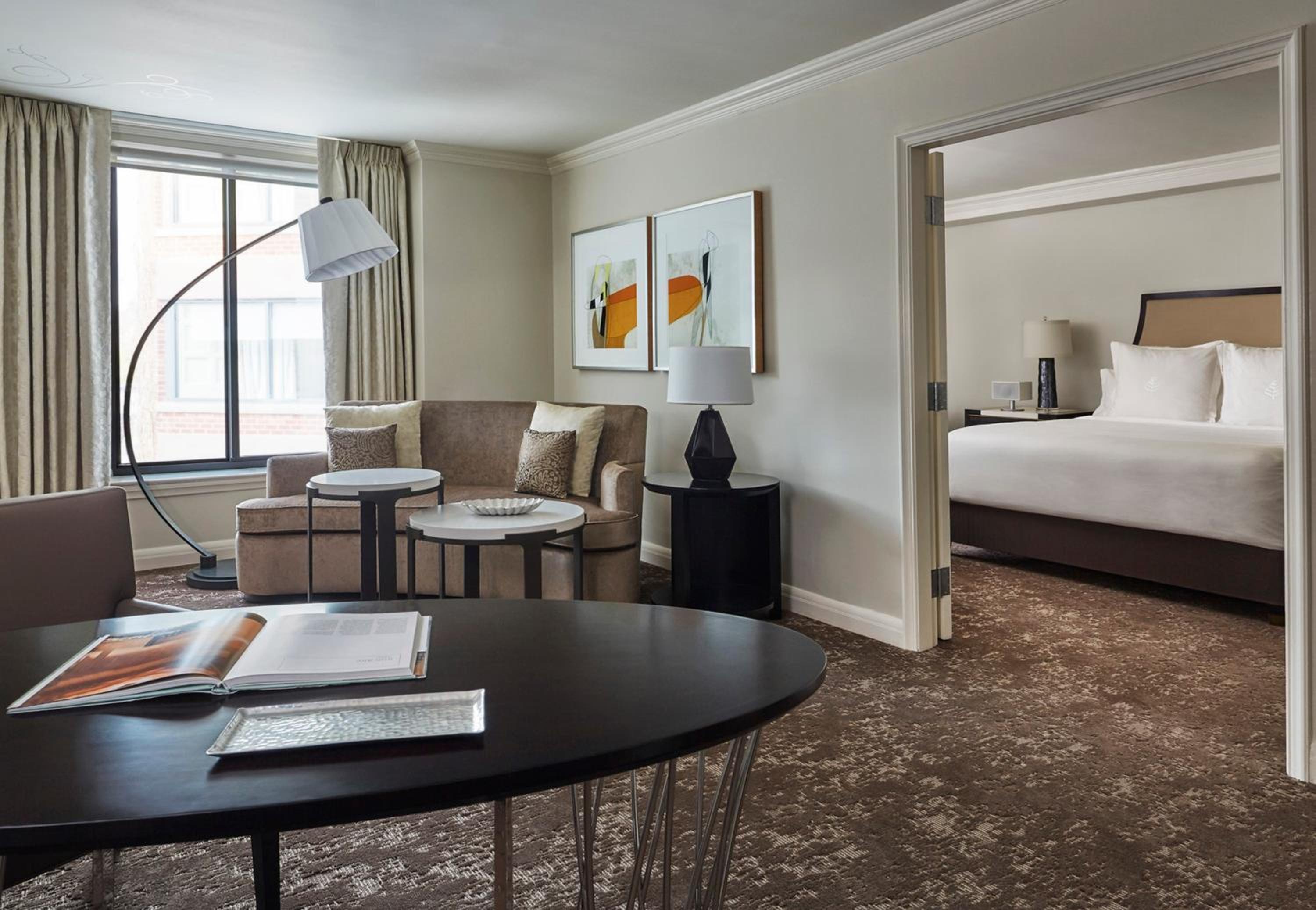 Premier Suite East Wing   - Photo 3