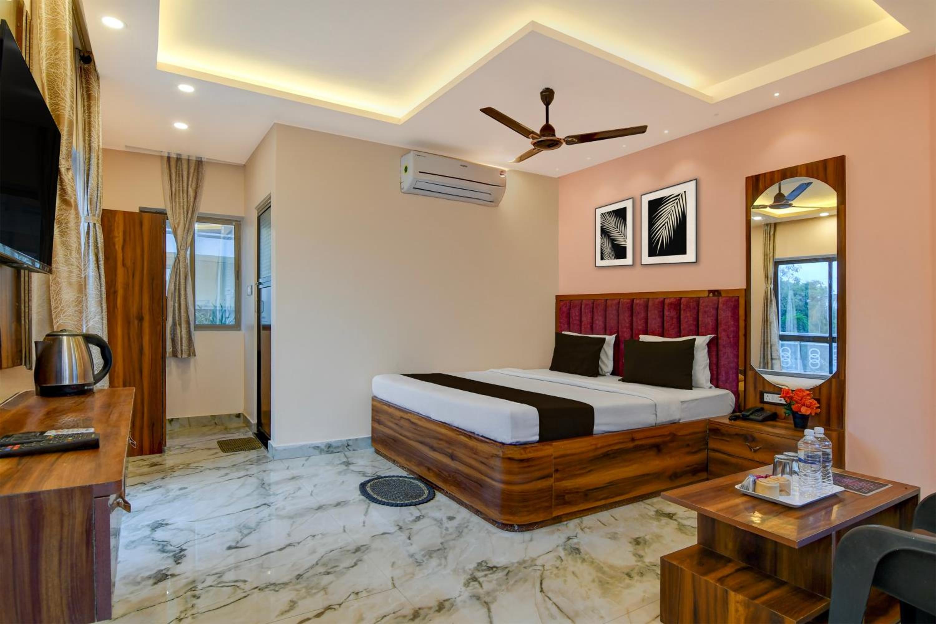 Deluxe Triple Room photo 2