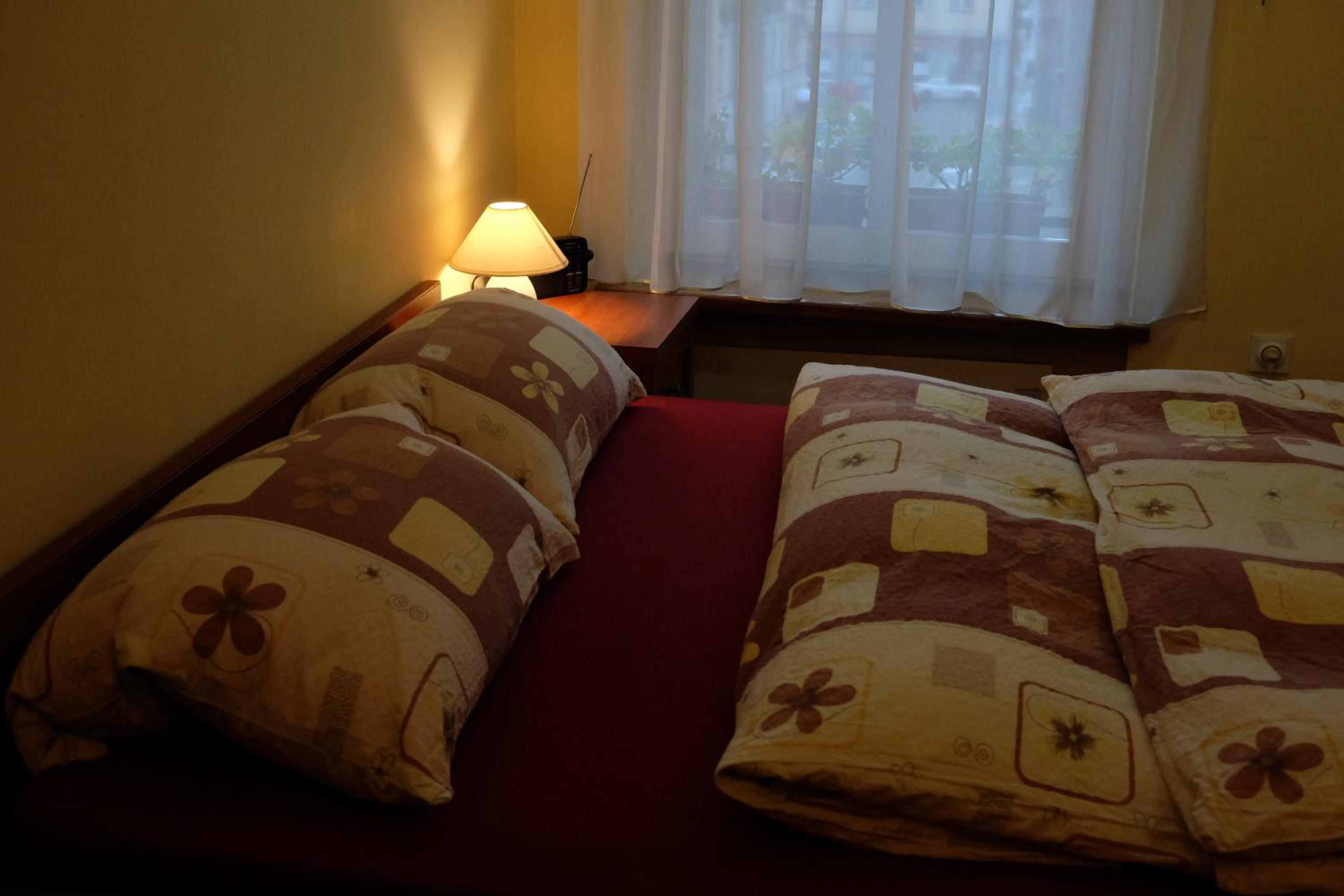Double Room - Photo 6