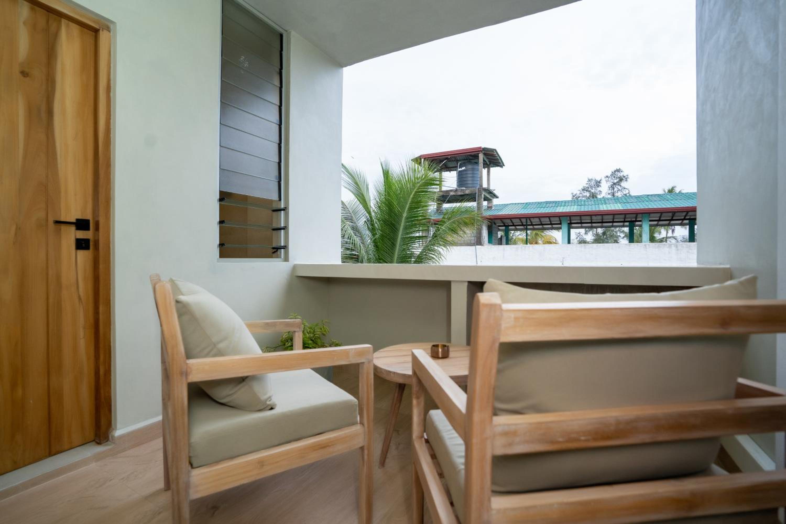 Studio with Balcony photo 1