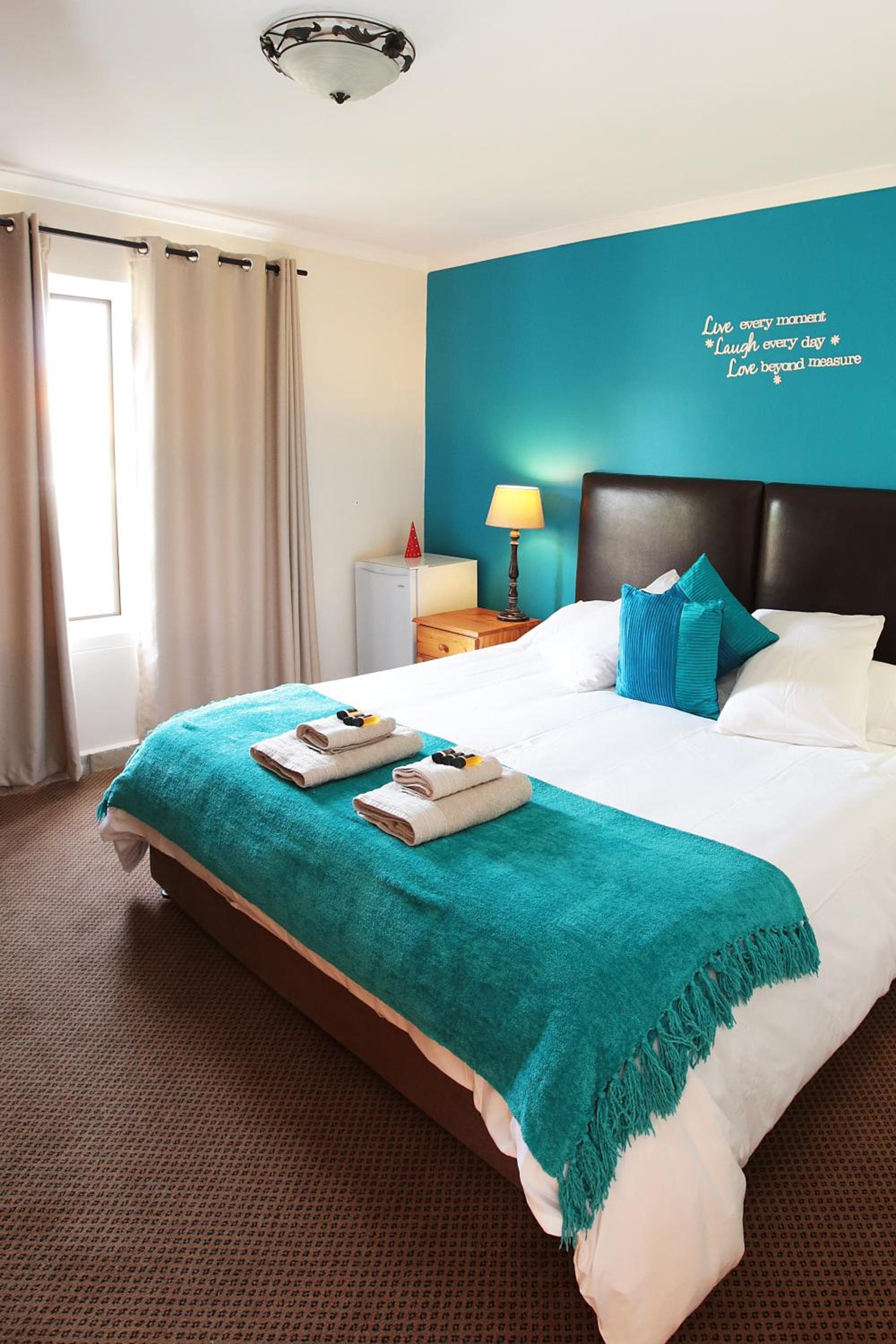 Double or Twin Room with Bathroom photo 2