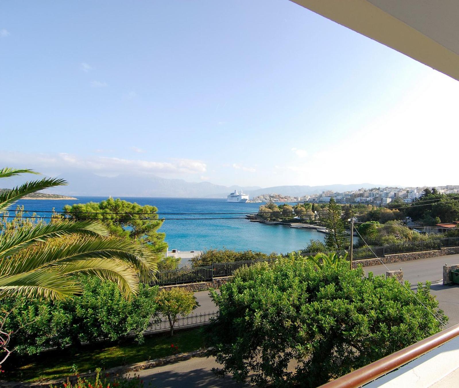 Twin Room with Sea View