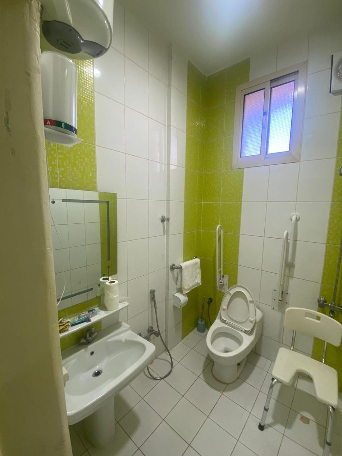 Double Room - Disability Access photo 3