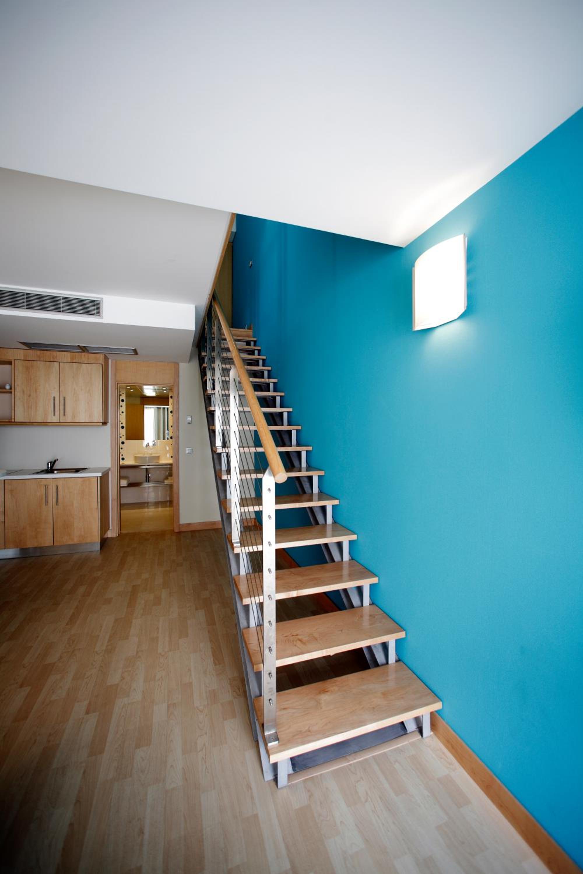 Family Room (2 Adults + 2 Children) - Photo 3