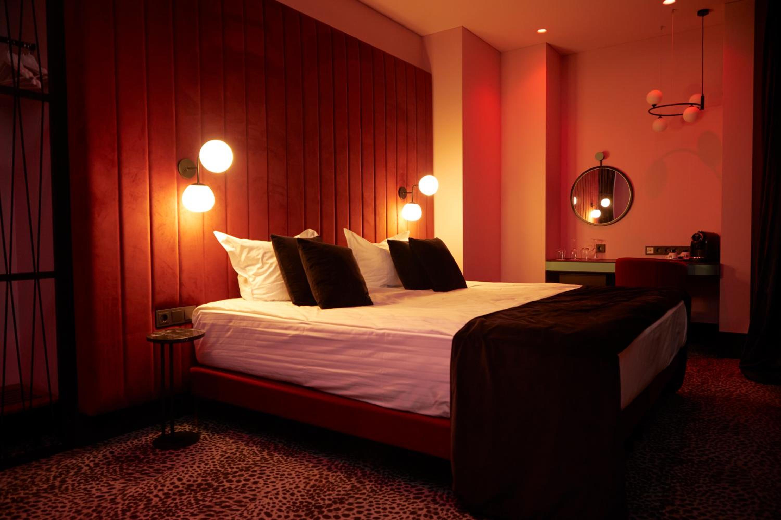 EGO Limits (BDSM room)
