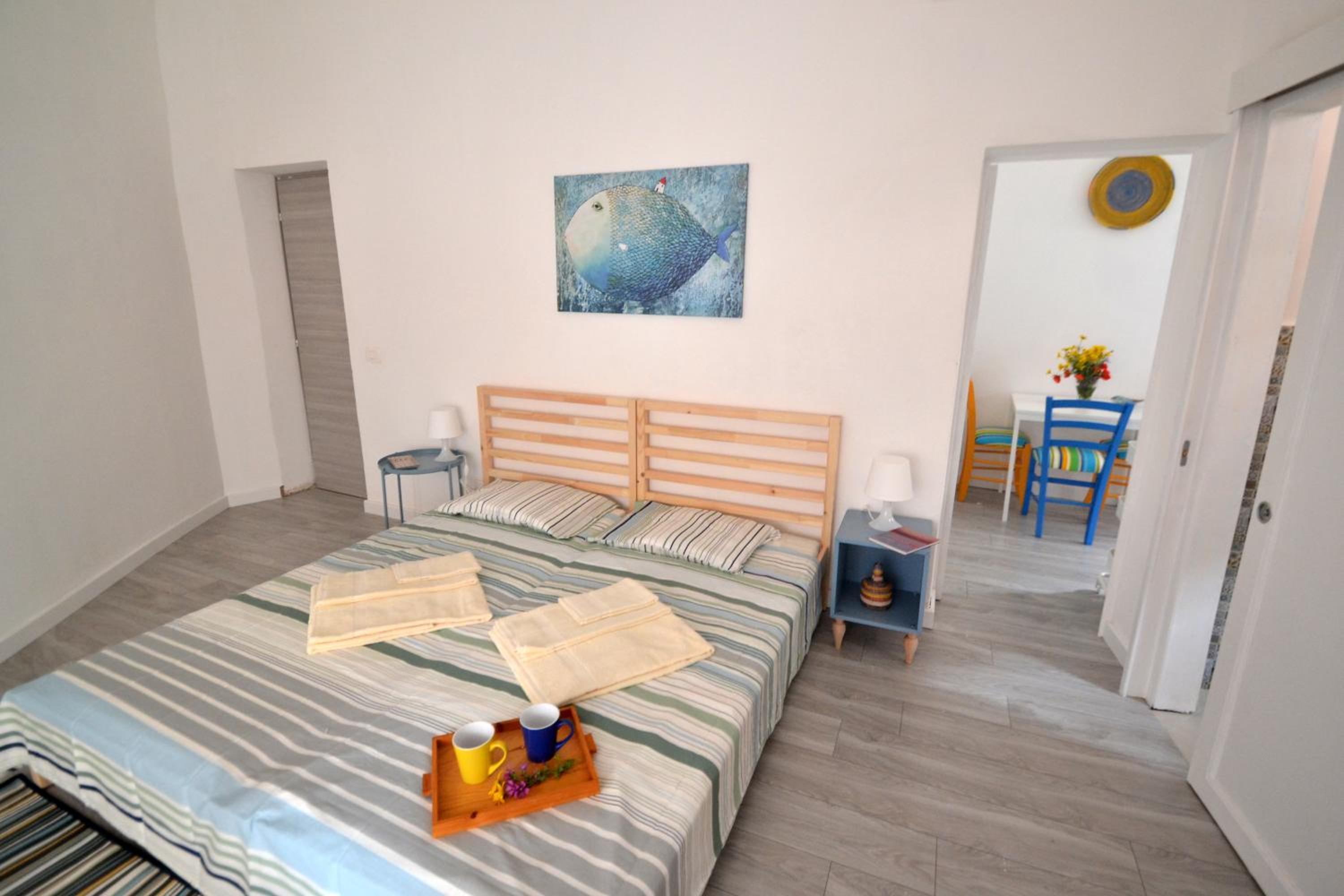 One-Bedroom House photo 1