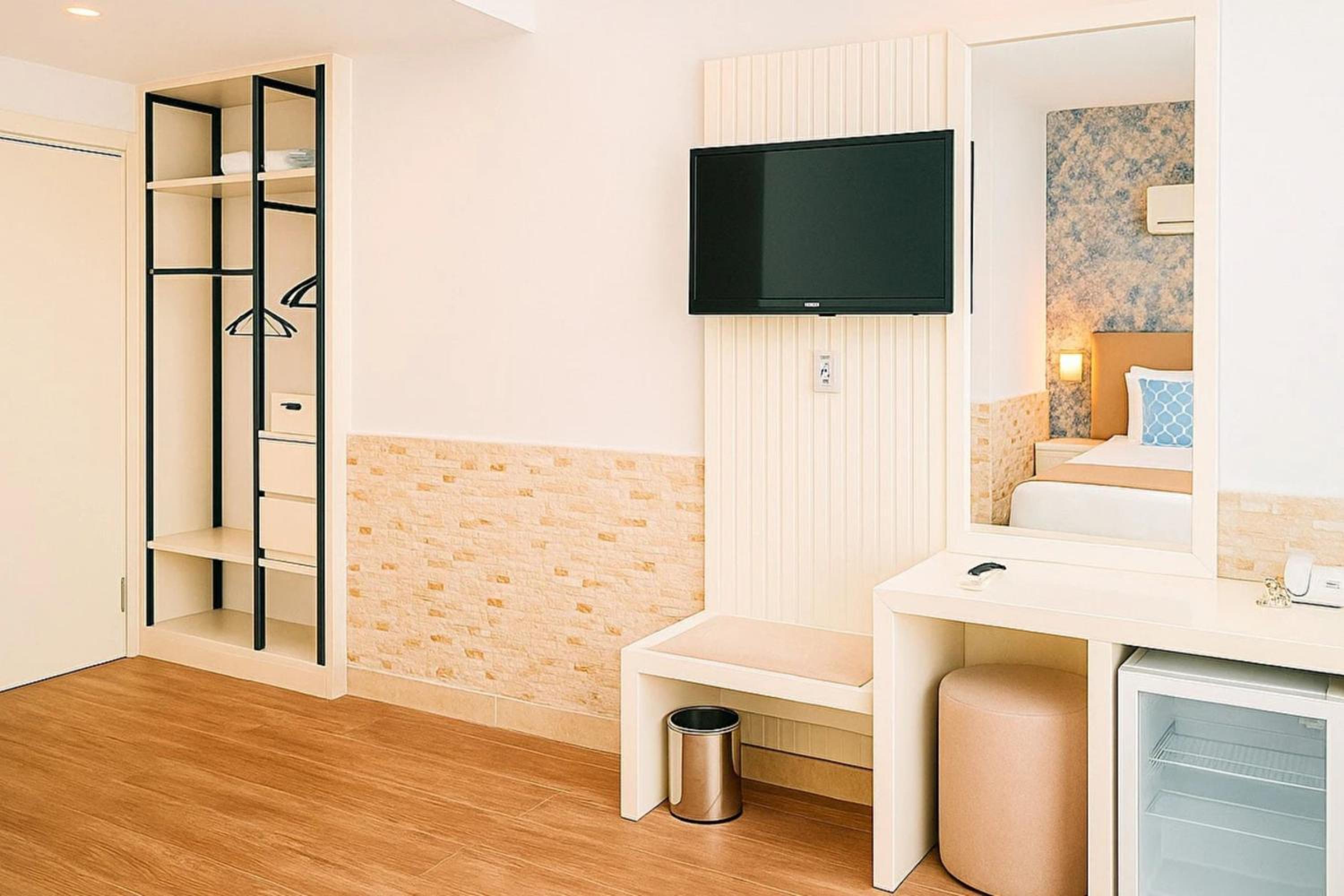 Double Room - Disability Access - Photo 5