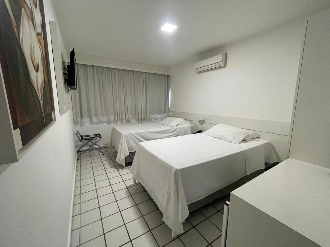 Standard Double or Twin Room photo 1
