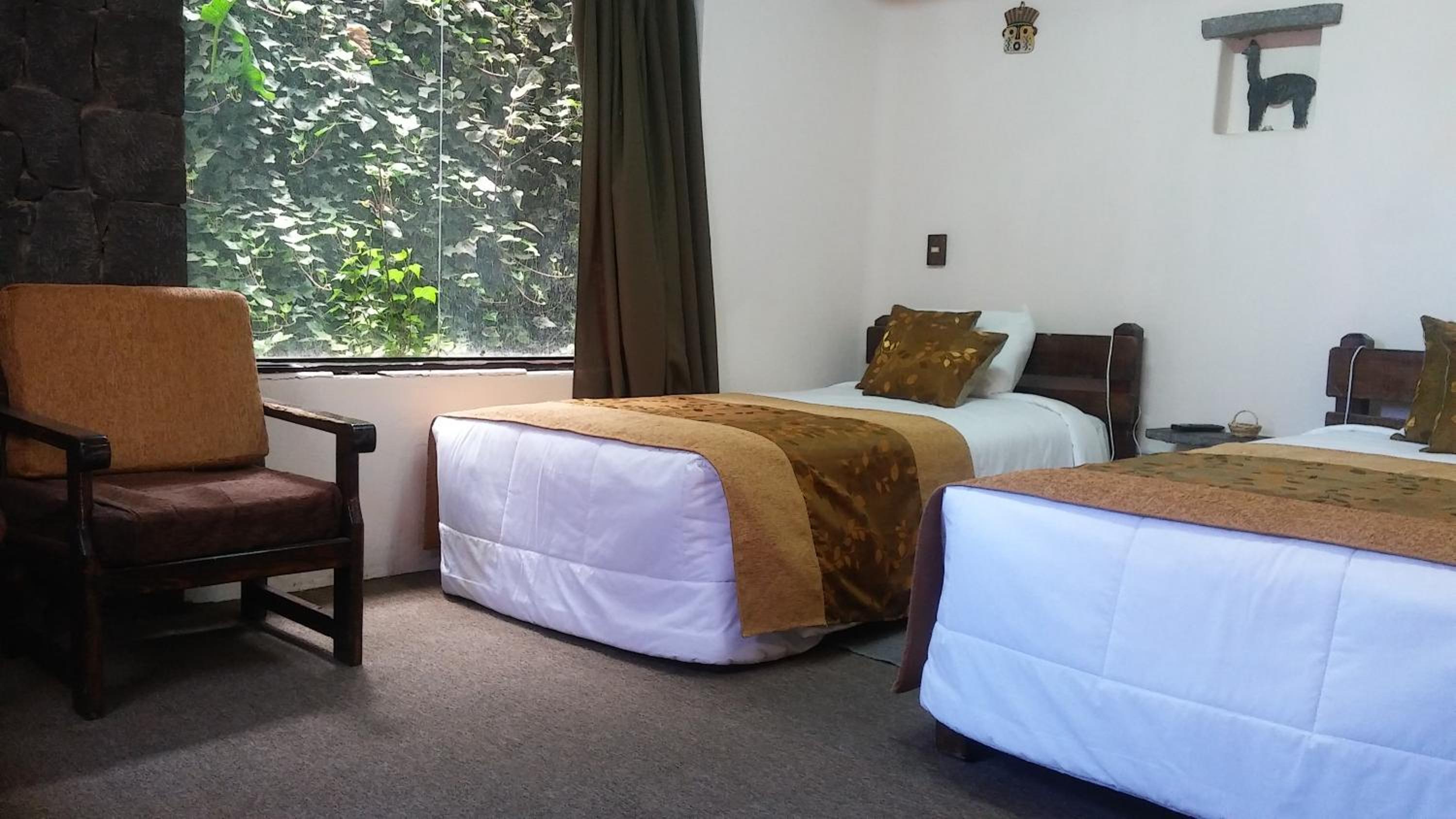 Standard Twin Room photo 3
