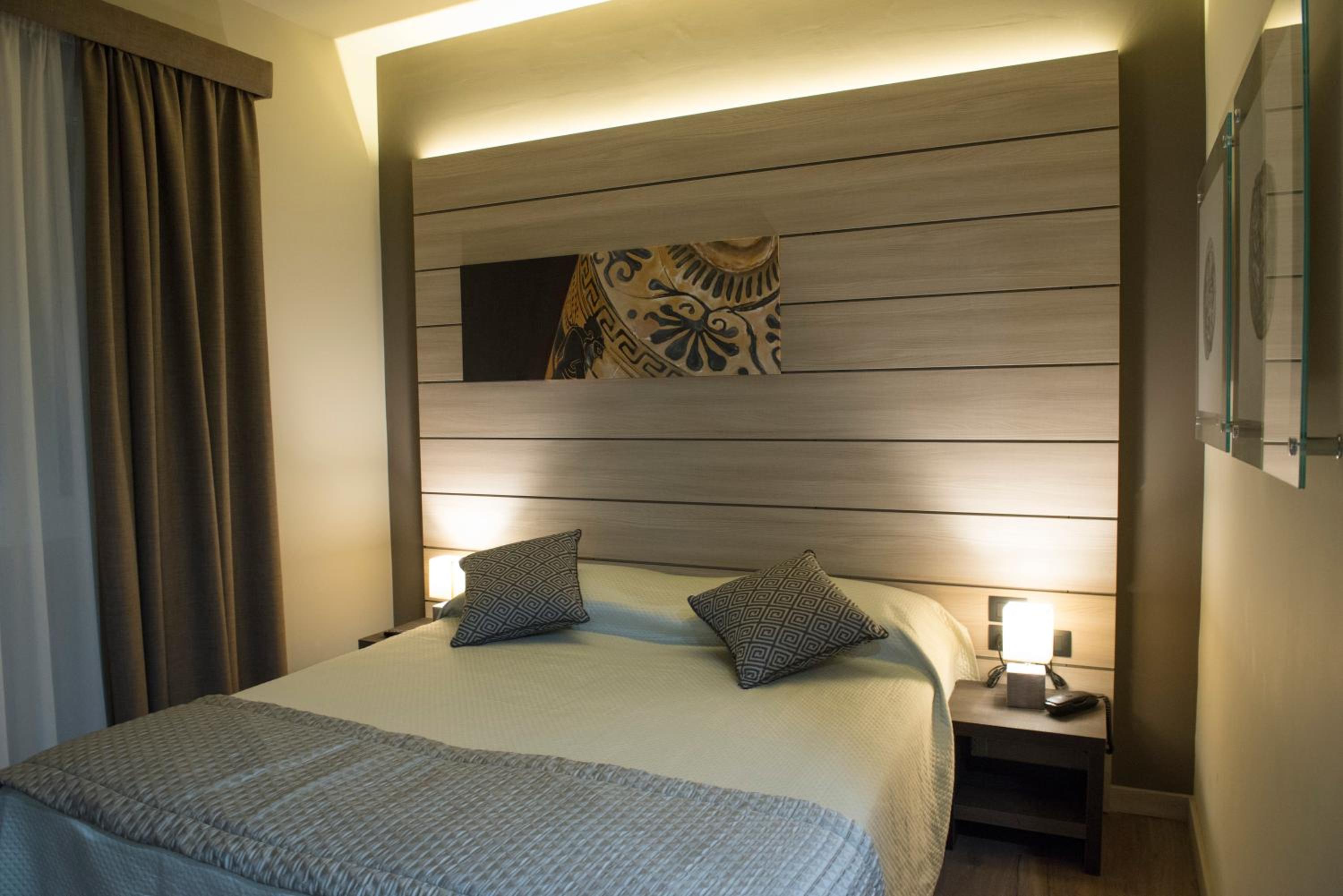 Double or Twin Room with Garden View photo 3