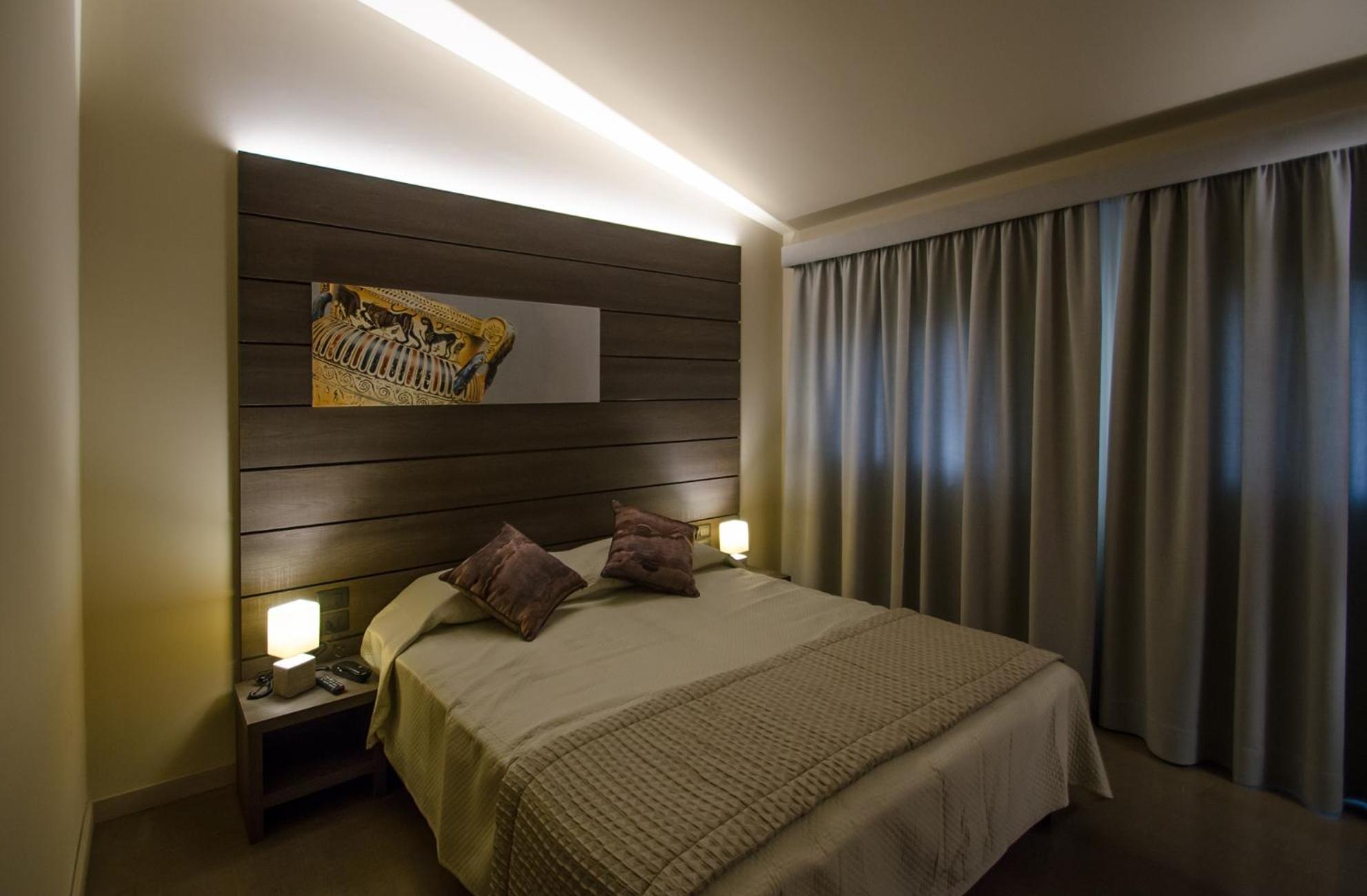 Deluxe Double or Twin Room photo 2