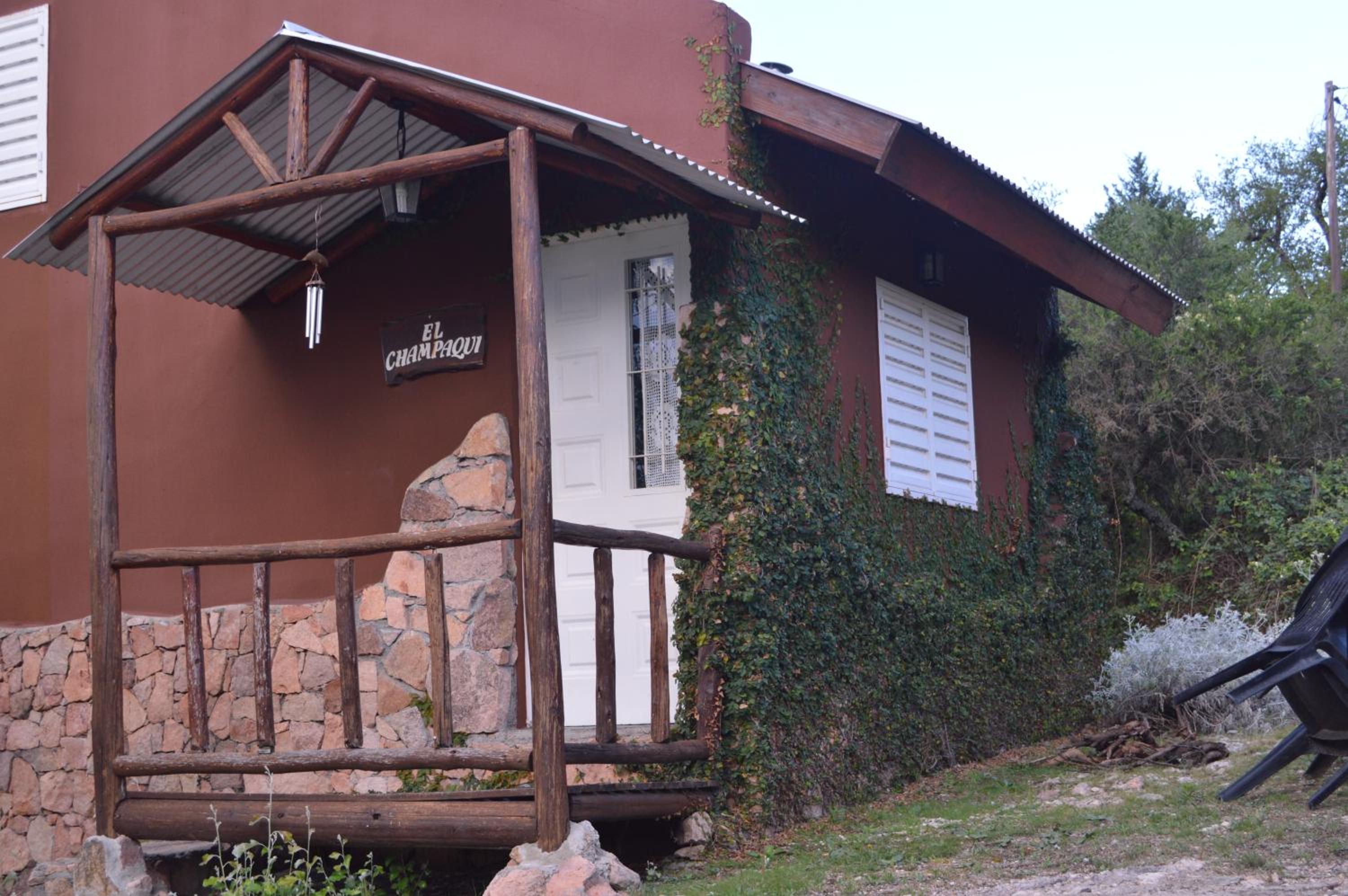 Bungalow photo 2