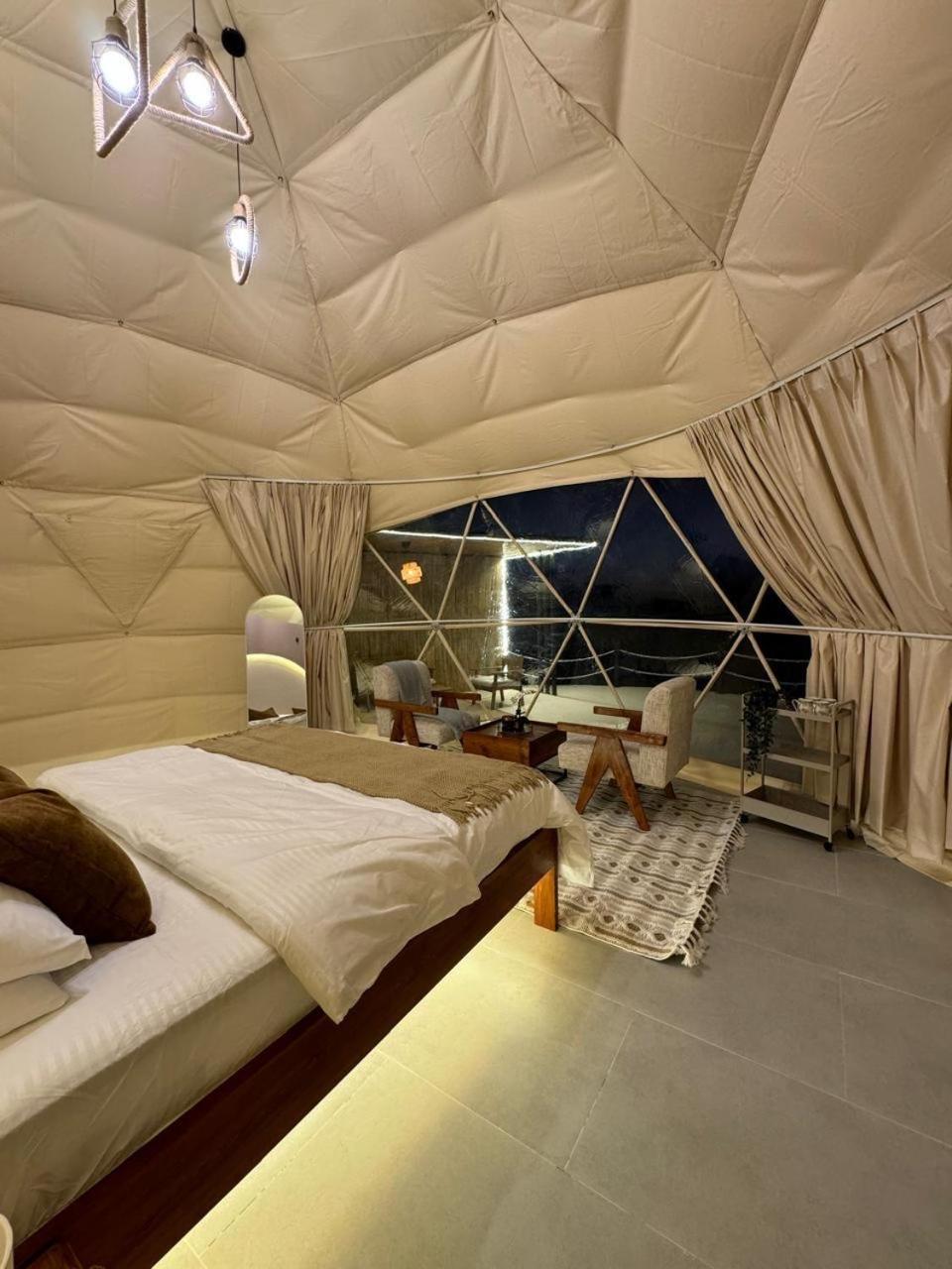 Double Room with Balcony photo 1