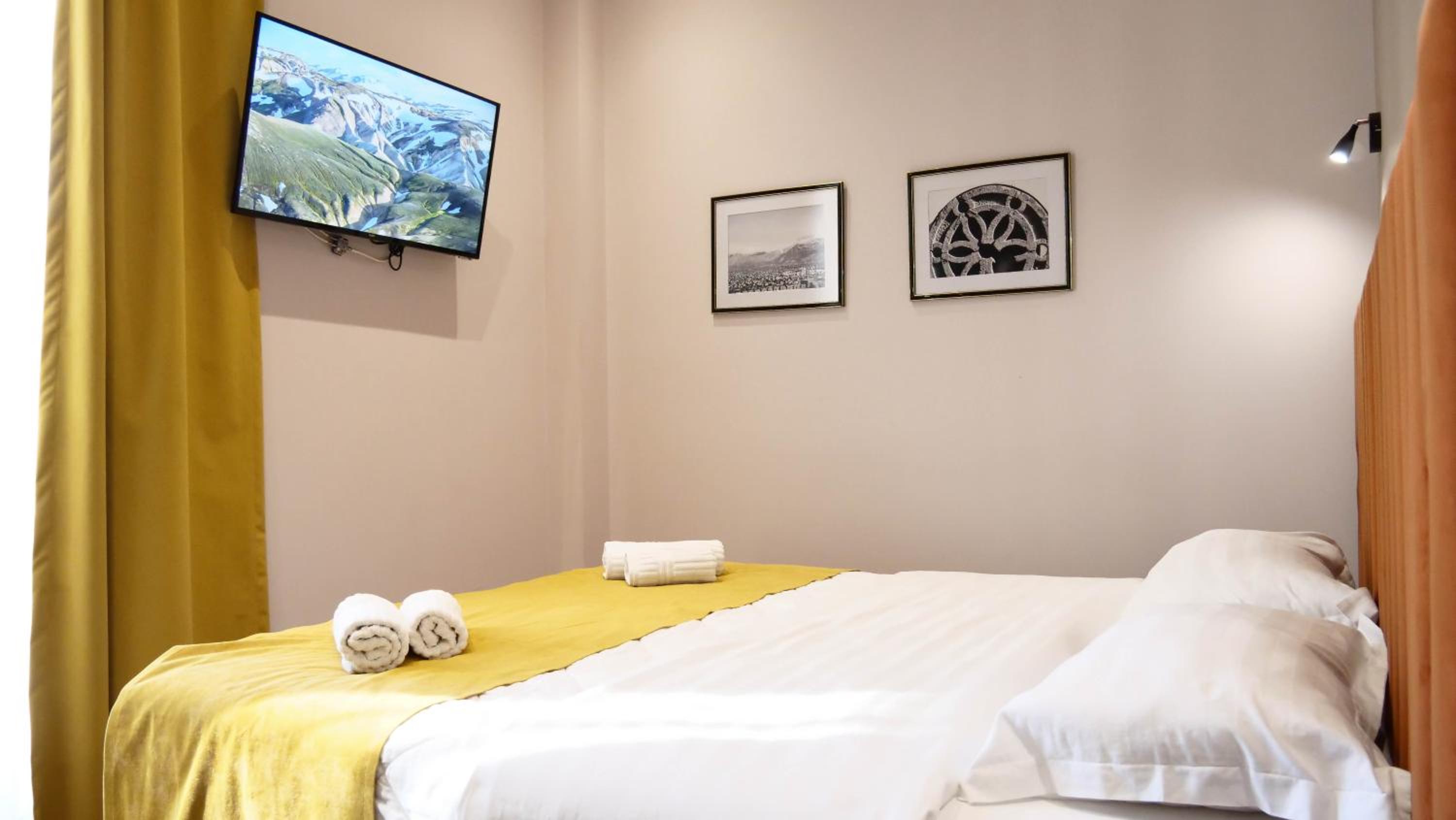 Double Room with Balcony photo 3