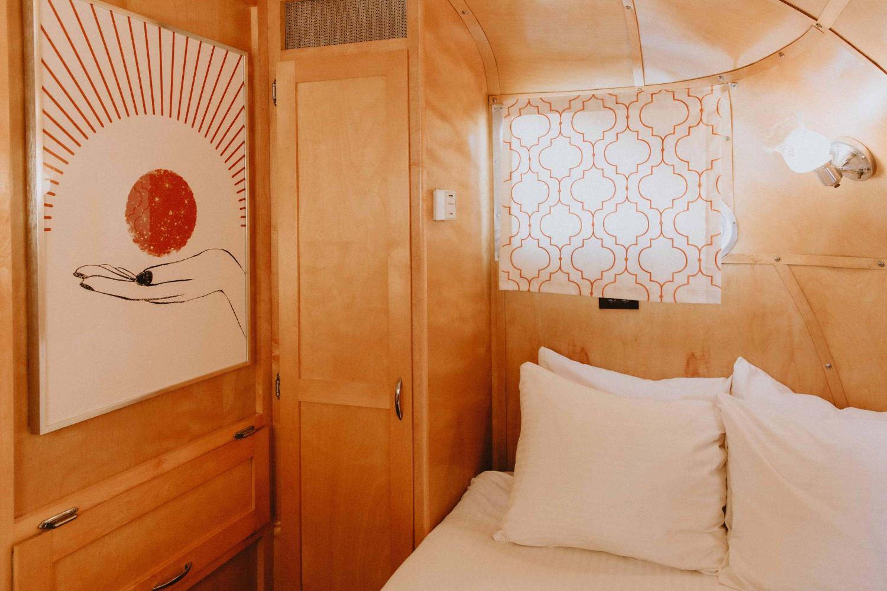 Caravan photo 3