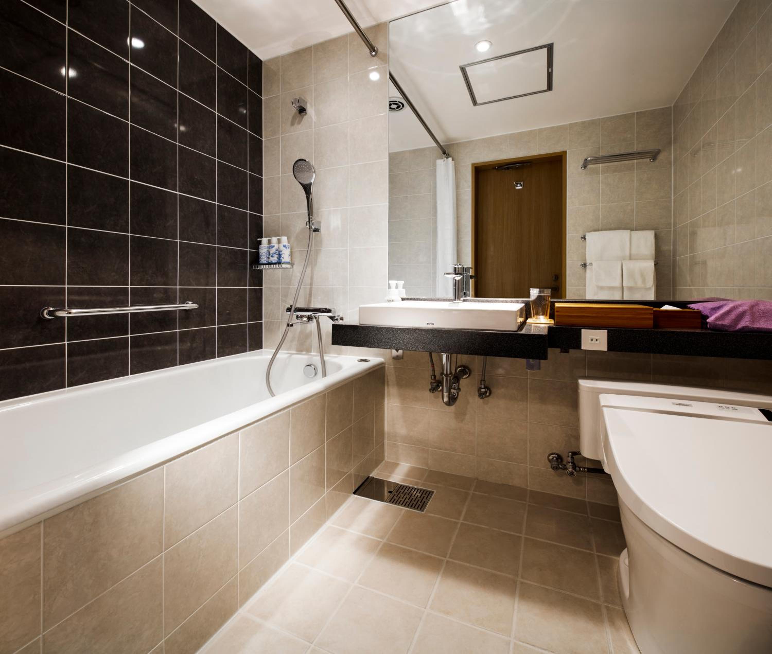 Standard Twin Room - Non-Smoking - Photo 5