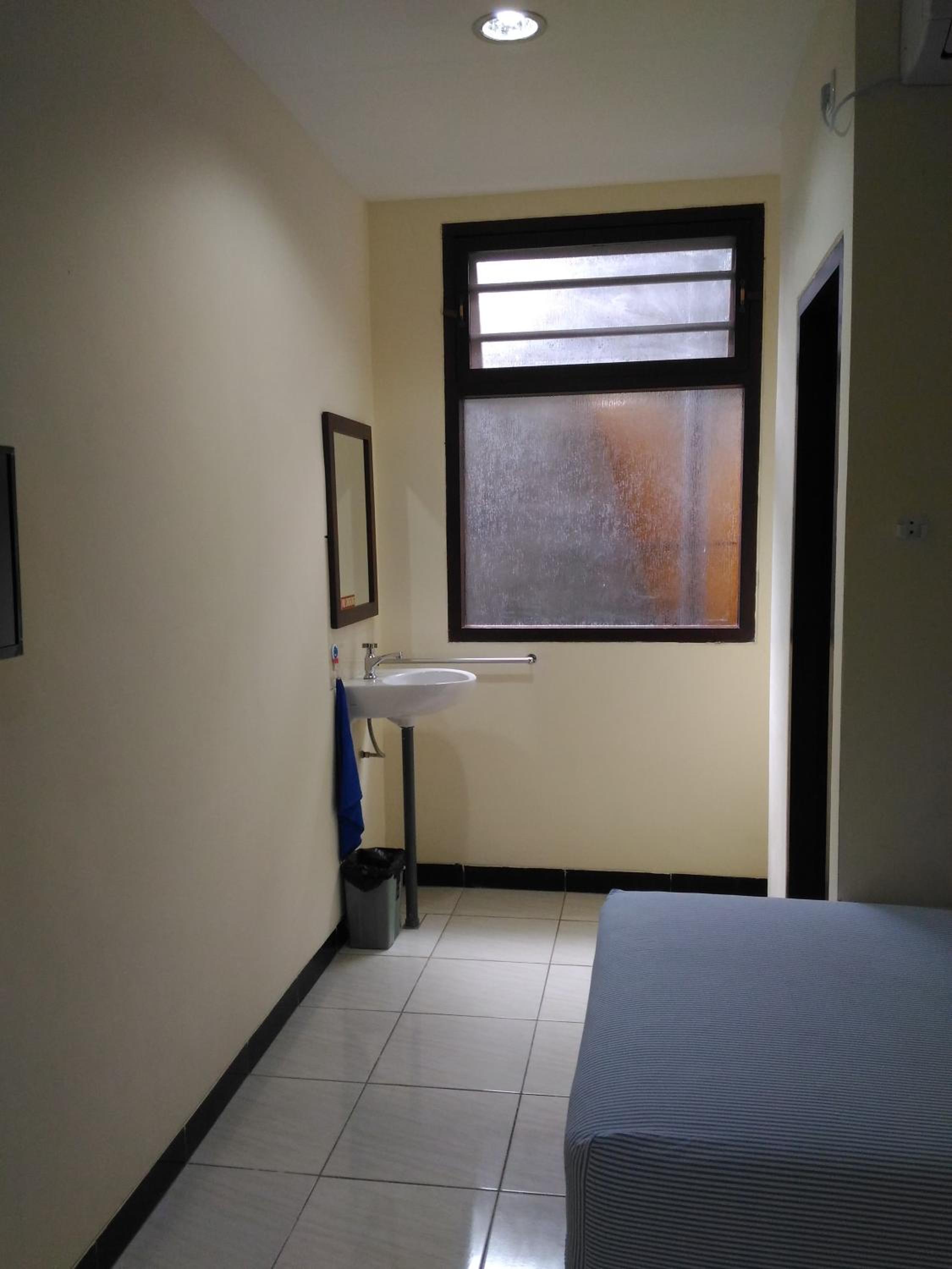 Superior Twin Room - Photo 4