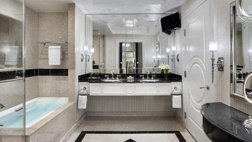 Grand One Bedroom King Prestige + Luxury Two Queen Prestige