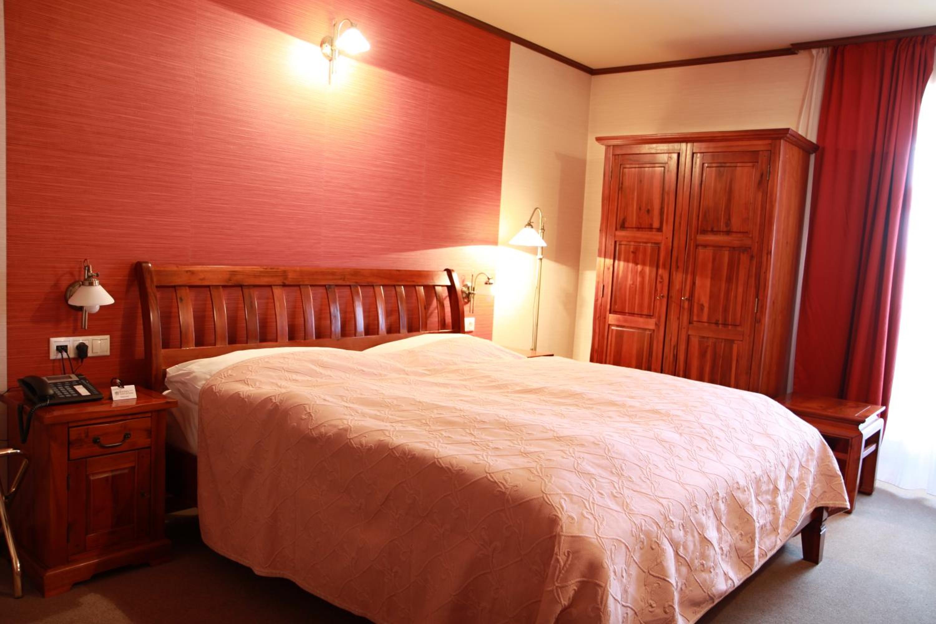 Standard Double Room - Photo 5