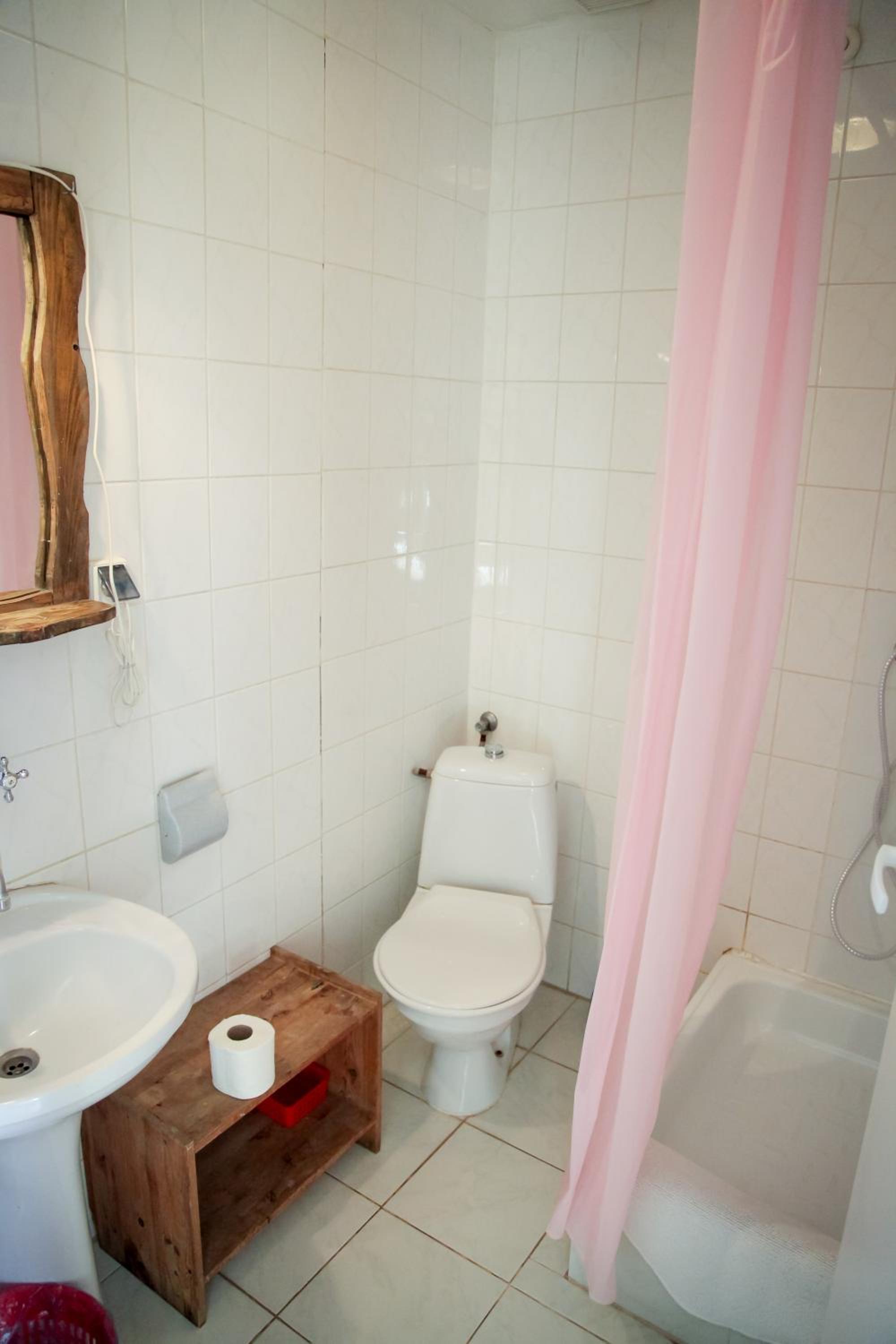 Triple Room with Bathroom photo 2