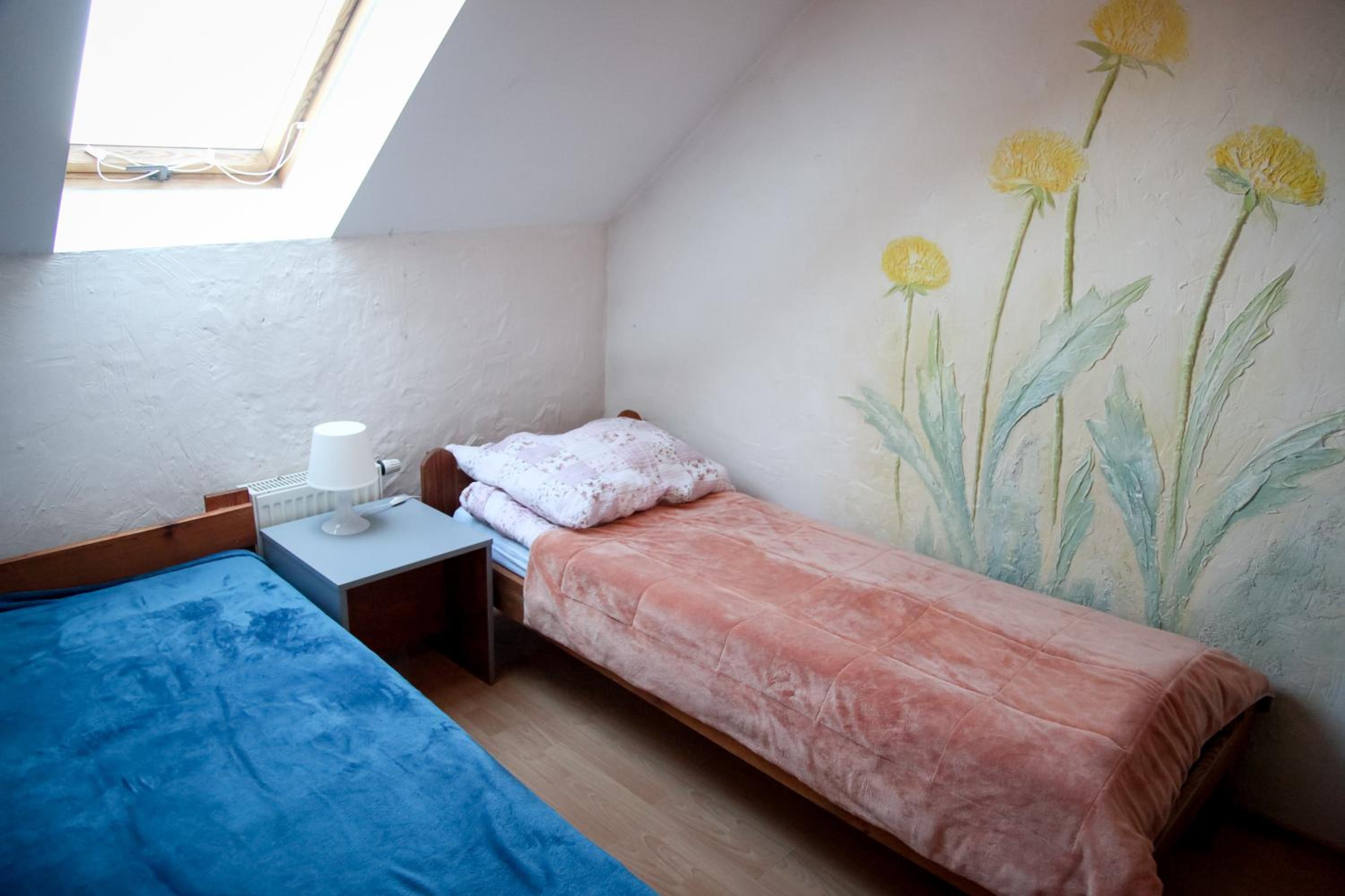 Double Room with Shared Bathroom photo 3