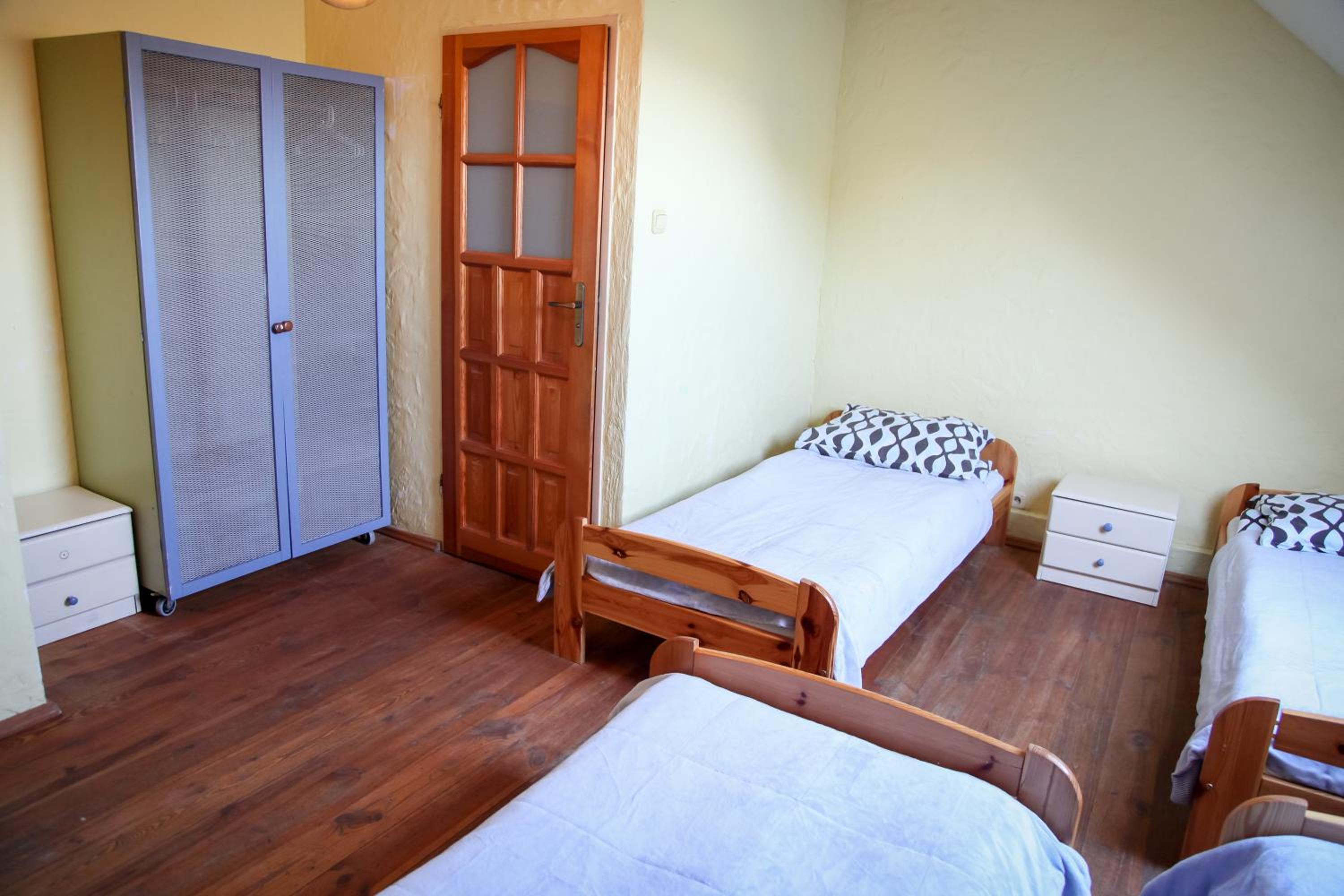 Quadruple Room with Private Bathroom photo 2