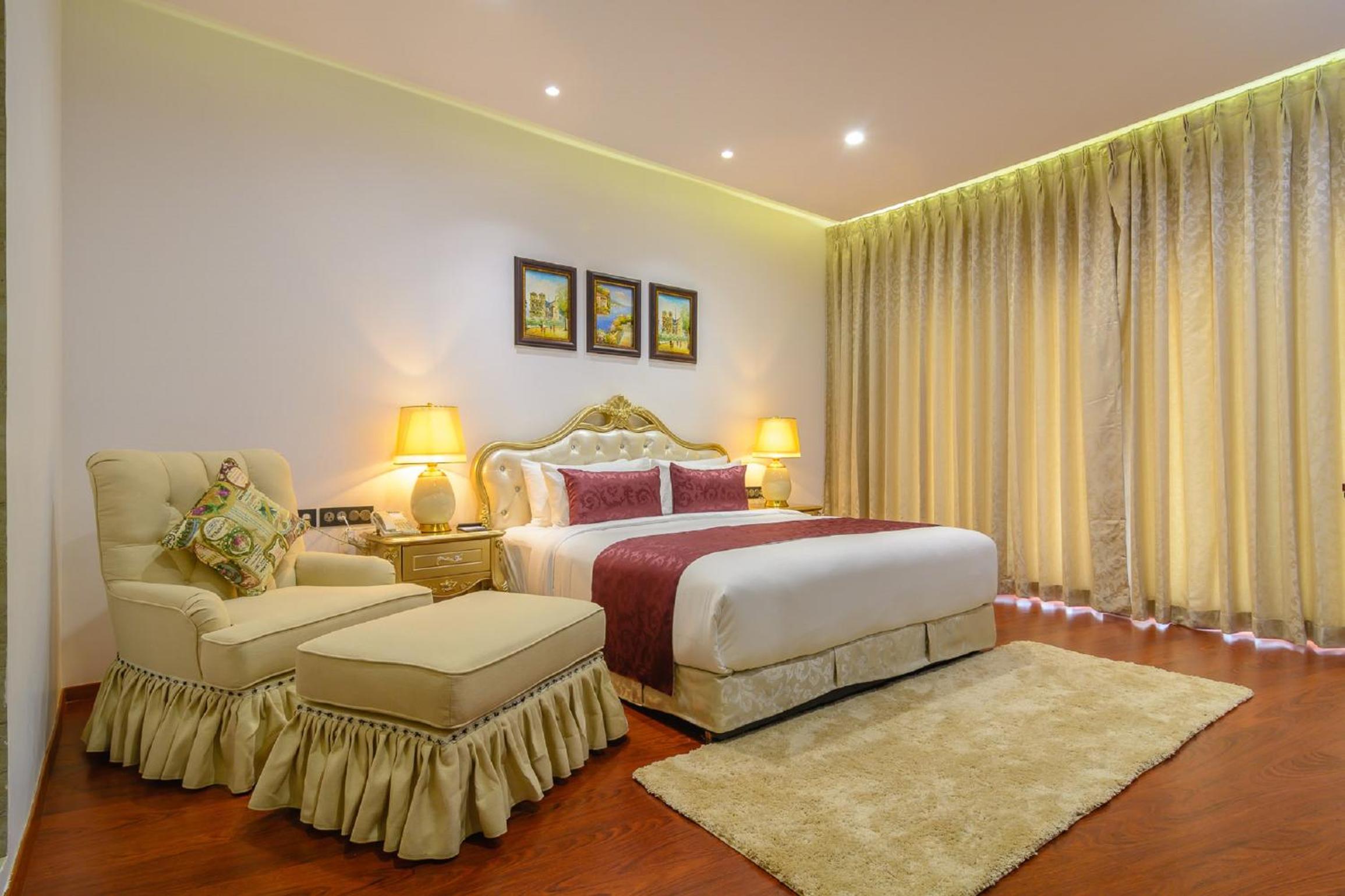 Royal Suite photo 3