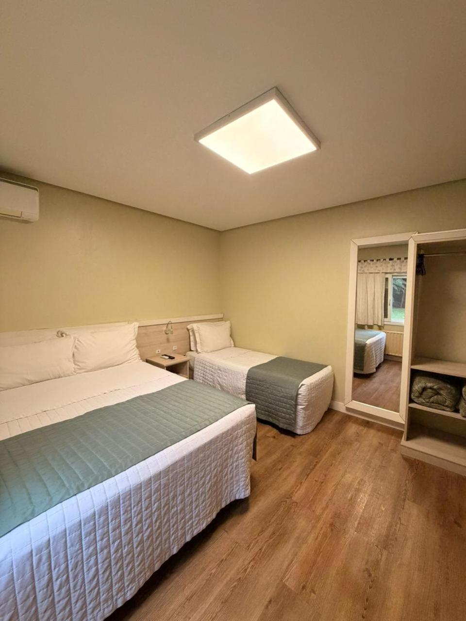Standard Triple Room photo 2