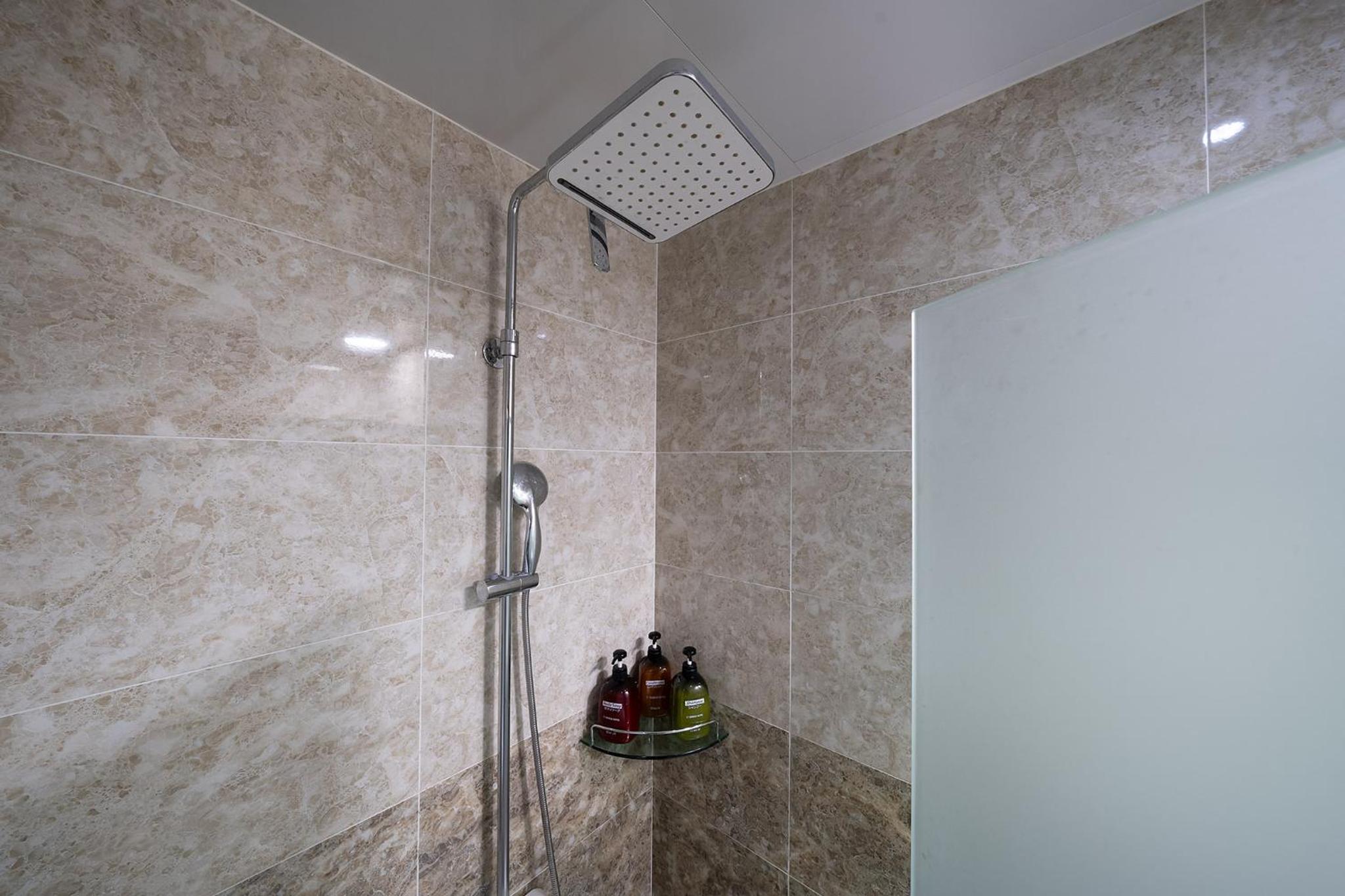 Double Room with Sea View - Photo 7